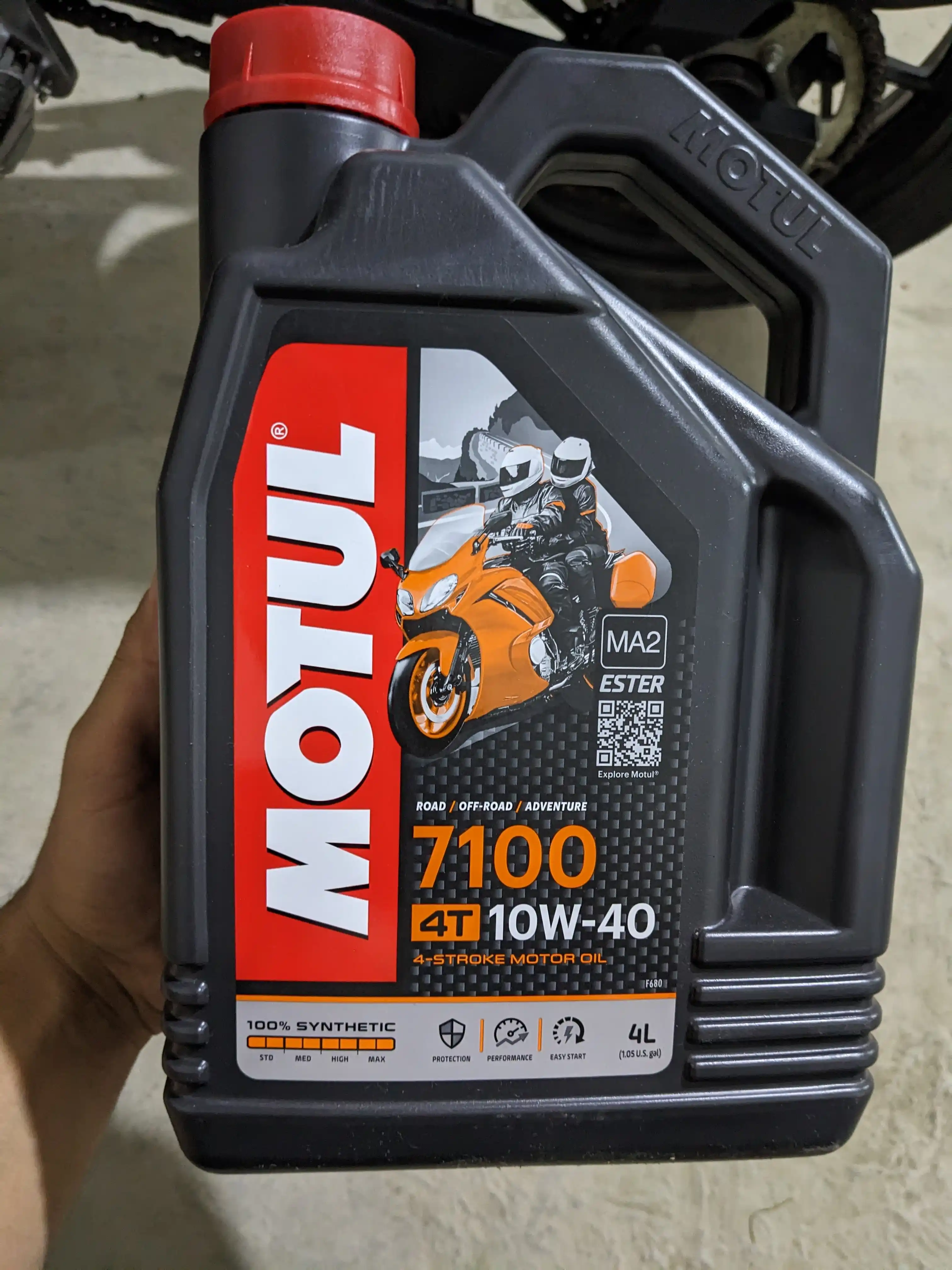 Motor moyi Motul 7100 10W-40 4T, 4 litr