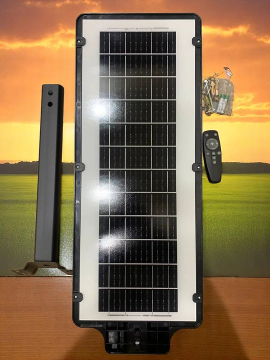 Projektor quyosh paneli, quvvat banki  va boshqaruv pulti bilan 300, 500, 800 wattli