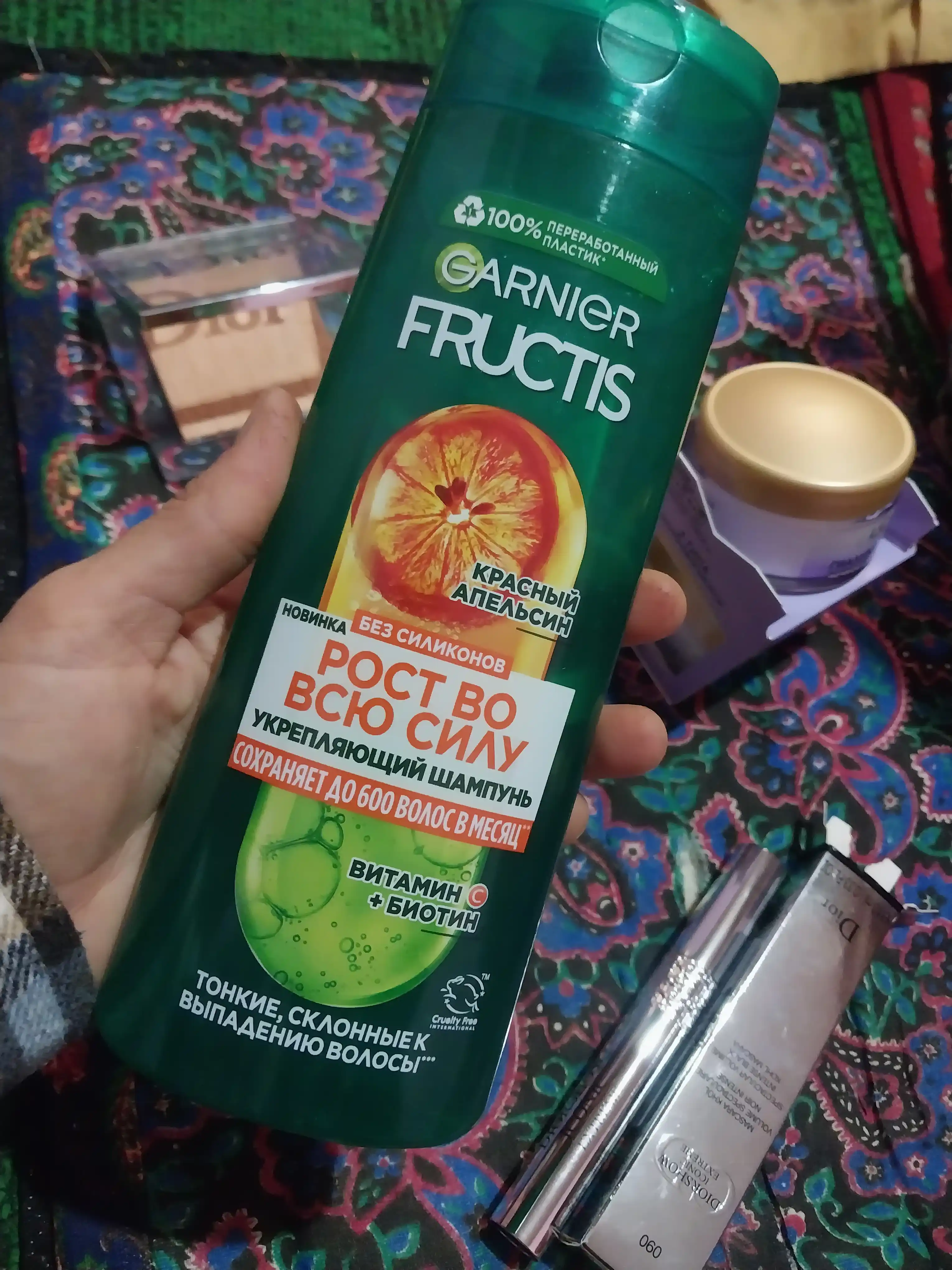 Kuchaytiruvchi shampun Fructis Growth to'liq quvvatda Qizil Apelsin, 400 ml