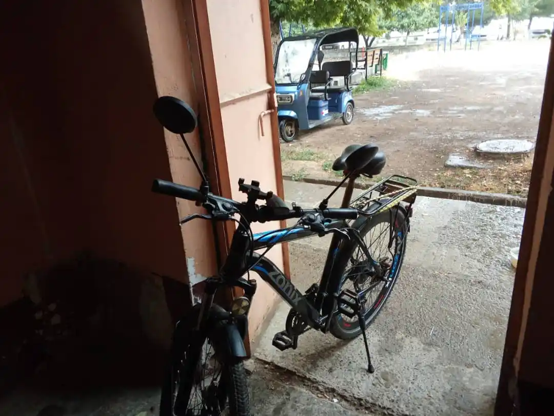 Oyna, 2 dona, skuterlar, samokatlar va velosipedlar uchun