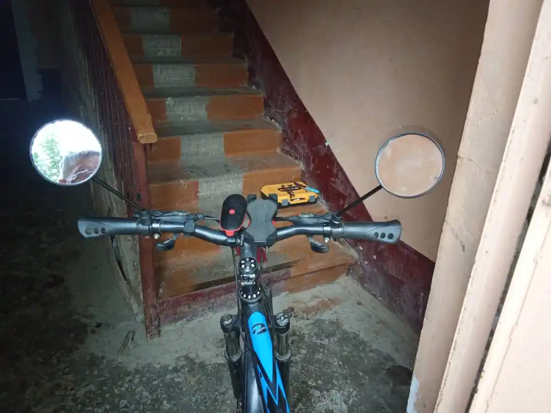 Oyna, 2 dona, skuterlar, samokatlar va velosipedlar uchun