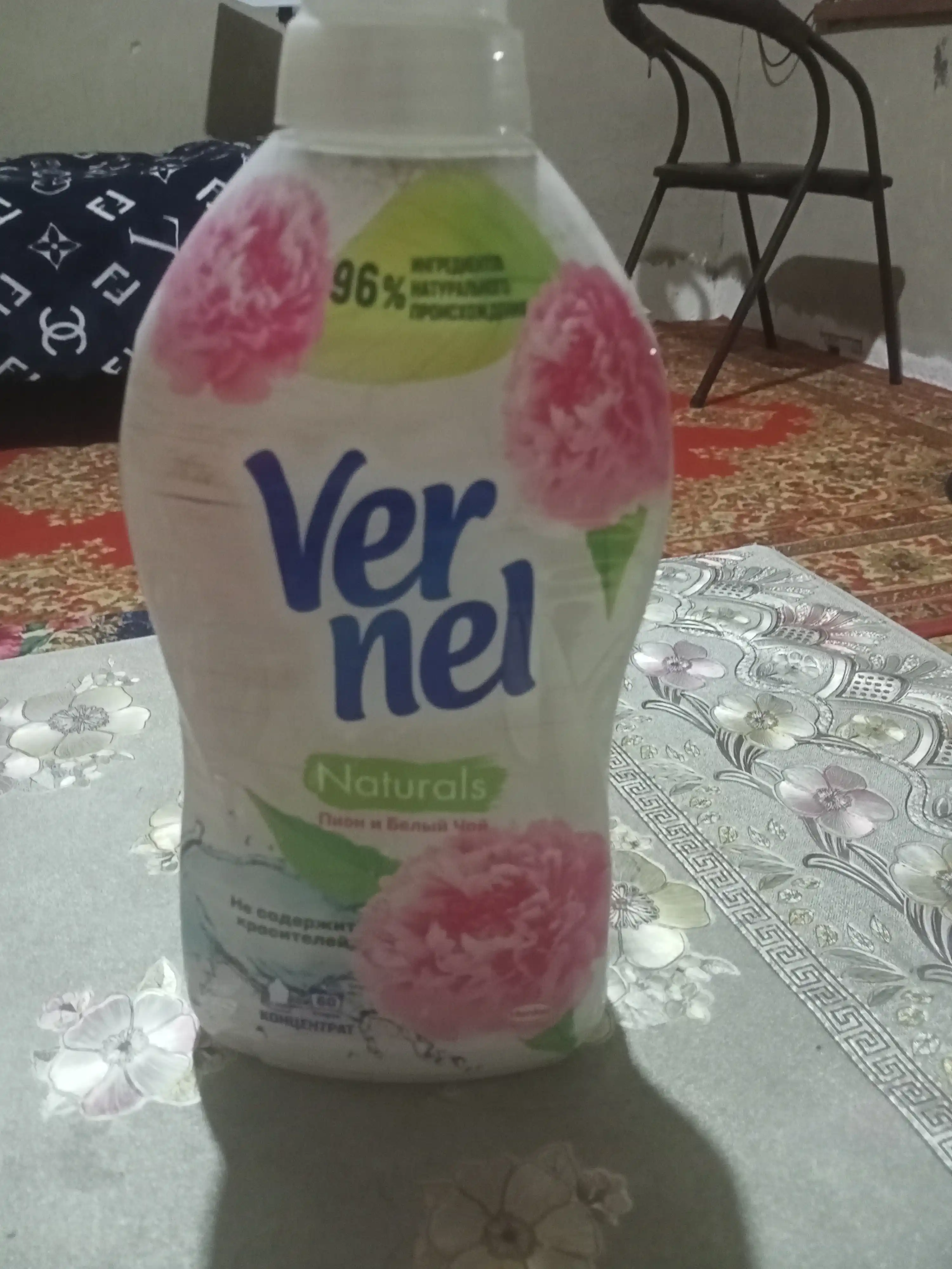 Кондиционер для белья Vernel Пион и Белый чай, 1.44 л