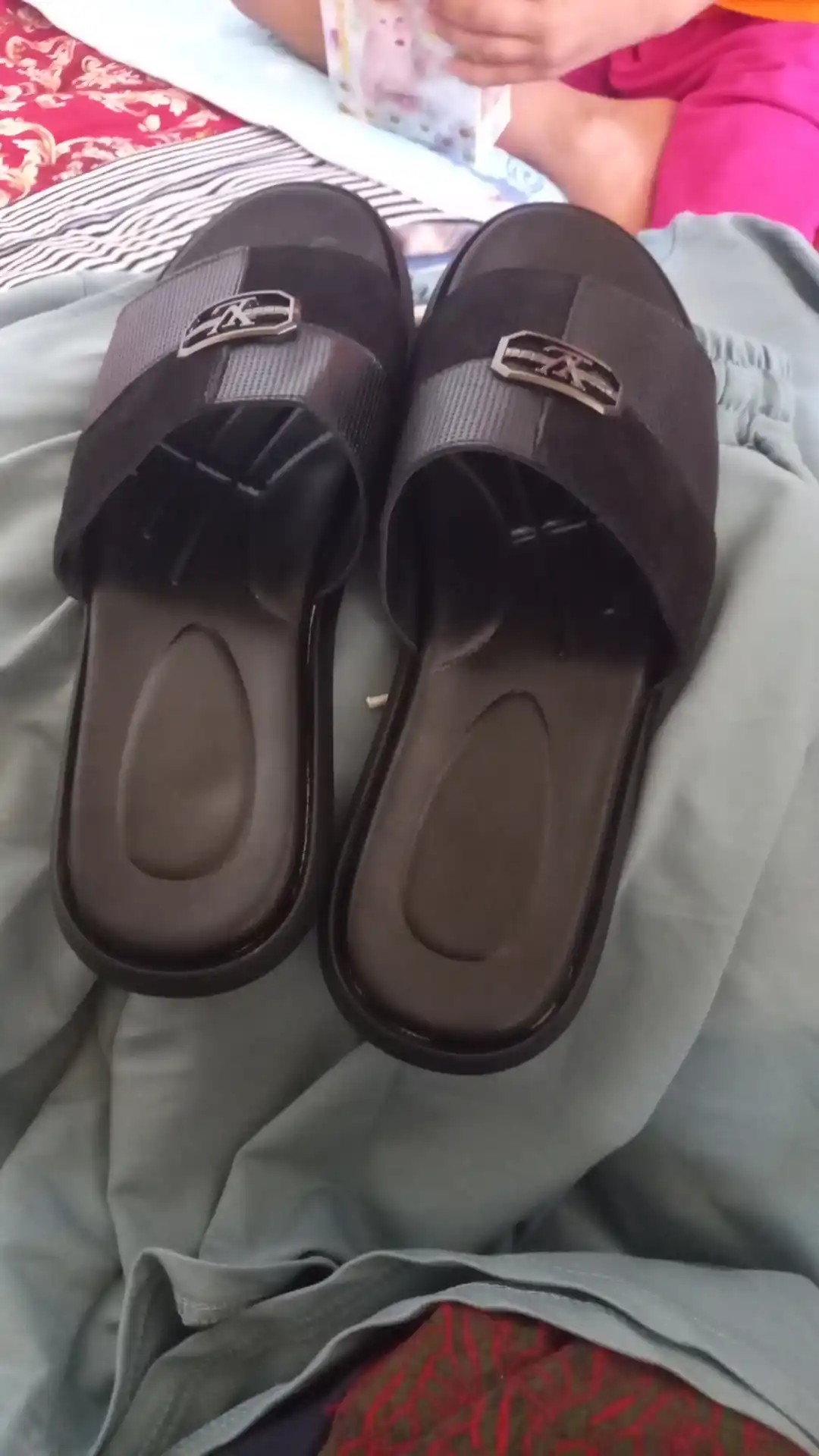 Erkaklar shippagi, 39-43 razmerda 100% tabiy teri orginall