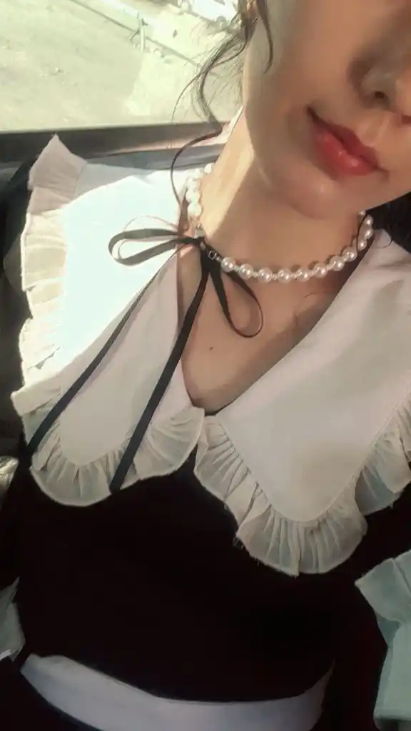 Ayollar choker marvarid marjonlari