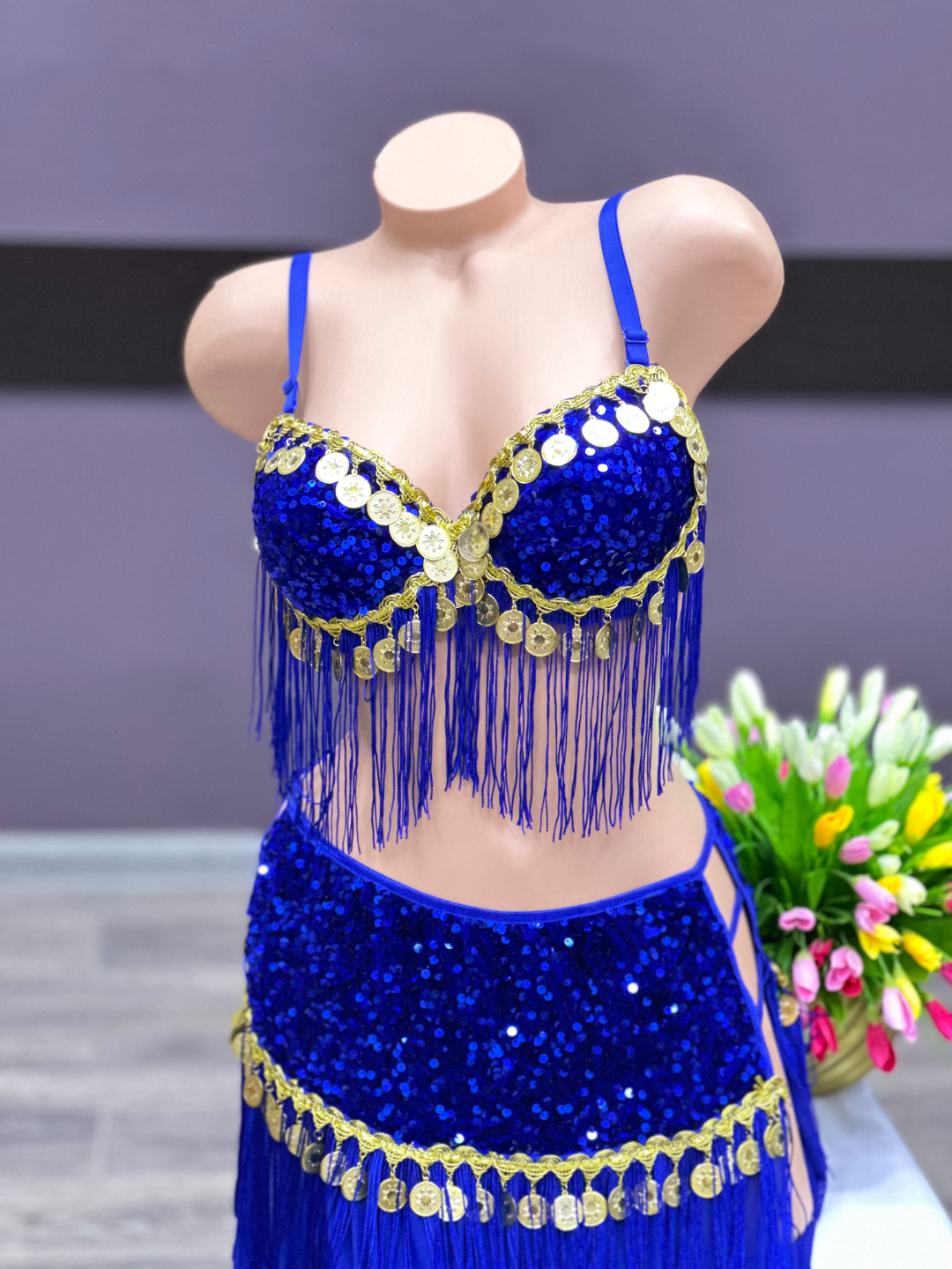 Porno bir tranny olish becerdin yilda eshak Nigina Omonqulovaning yalangoch suratlari