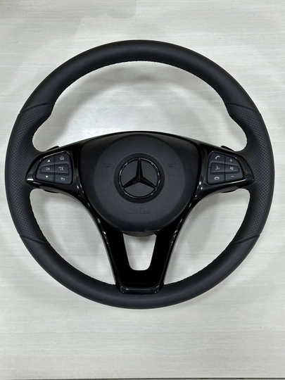 Руль Mercedes Bens 204 black piano