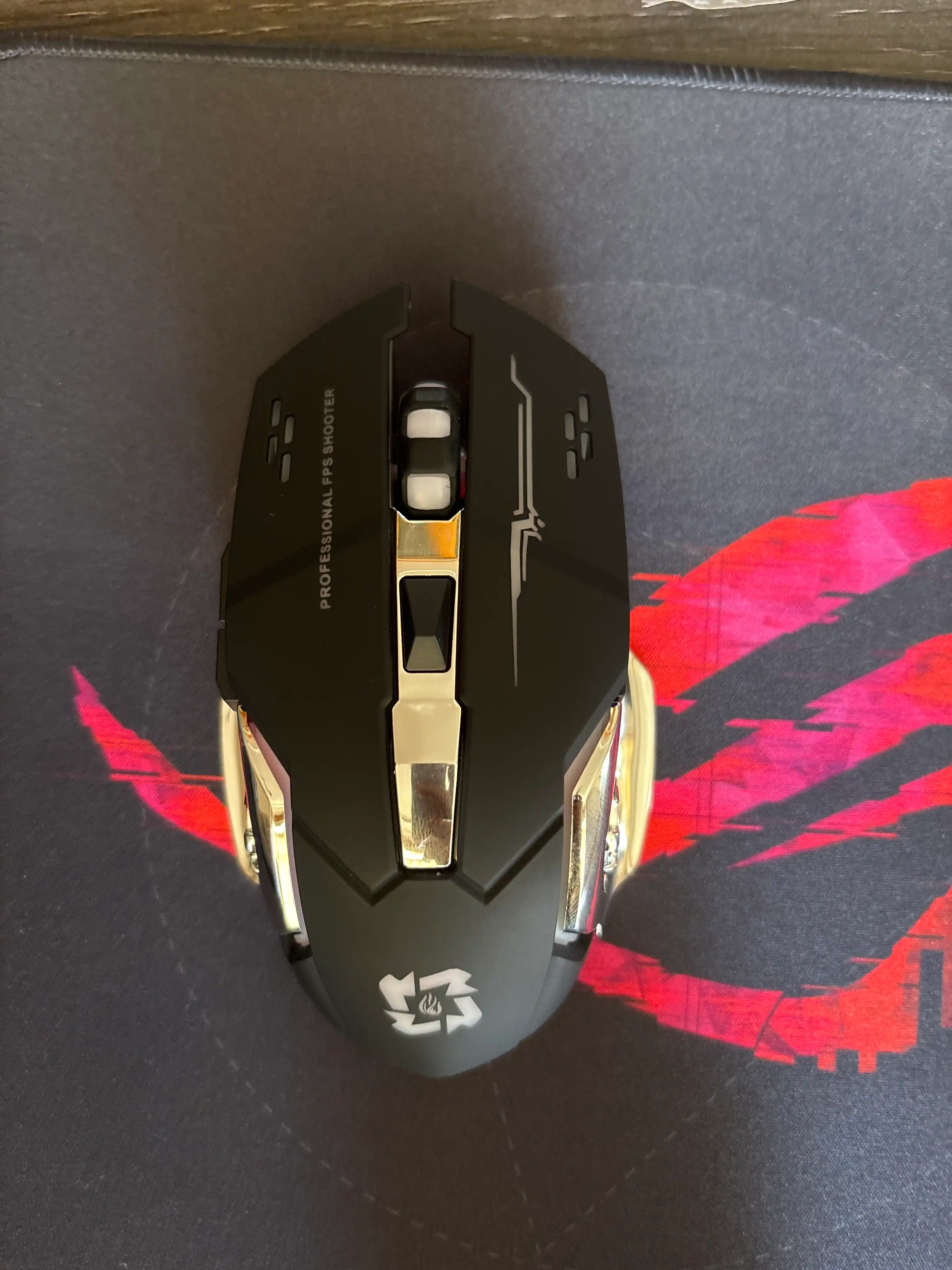 Беспроводная мышь, подходящая для игр и офиса, 3200DPI со светодиодом RGB
