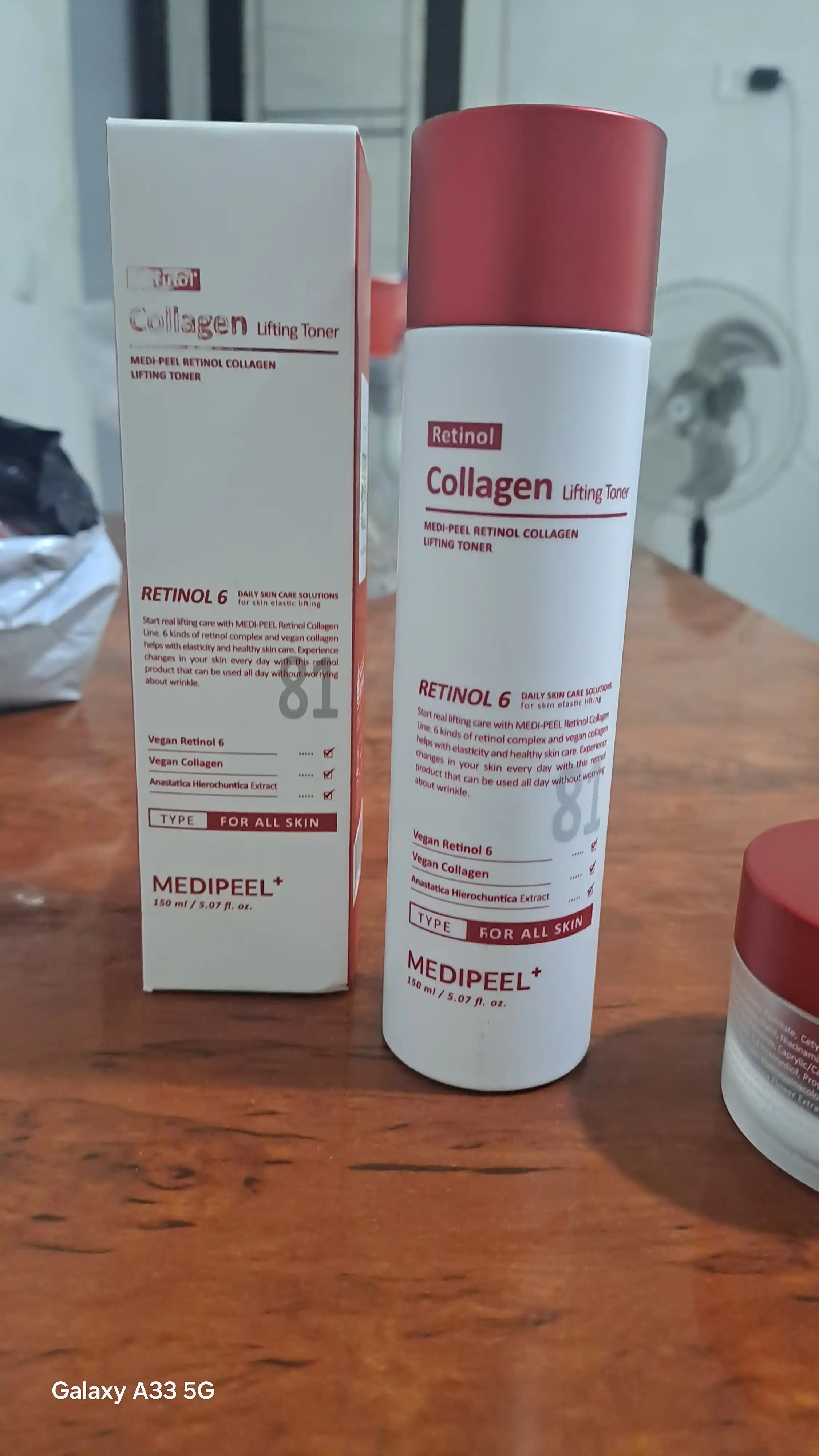 Retinol va kollagenli yoshartiruvchi toner, MEDIPEEL+, Retinol collagen Lifting, 150 ml