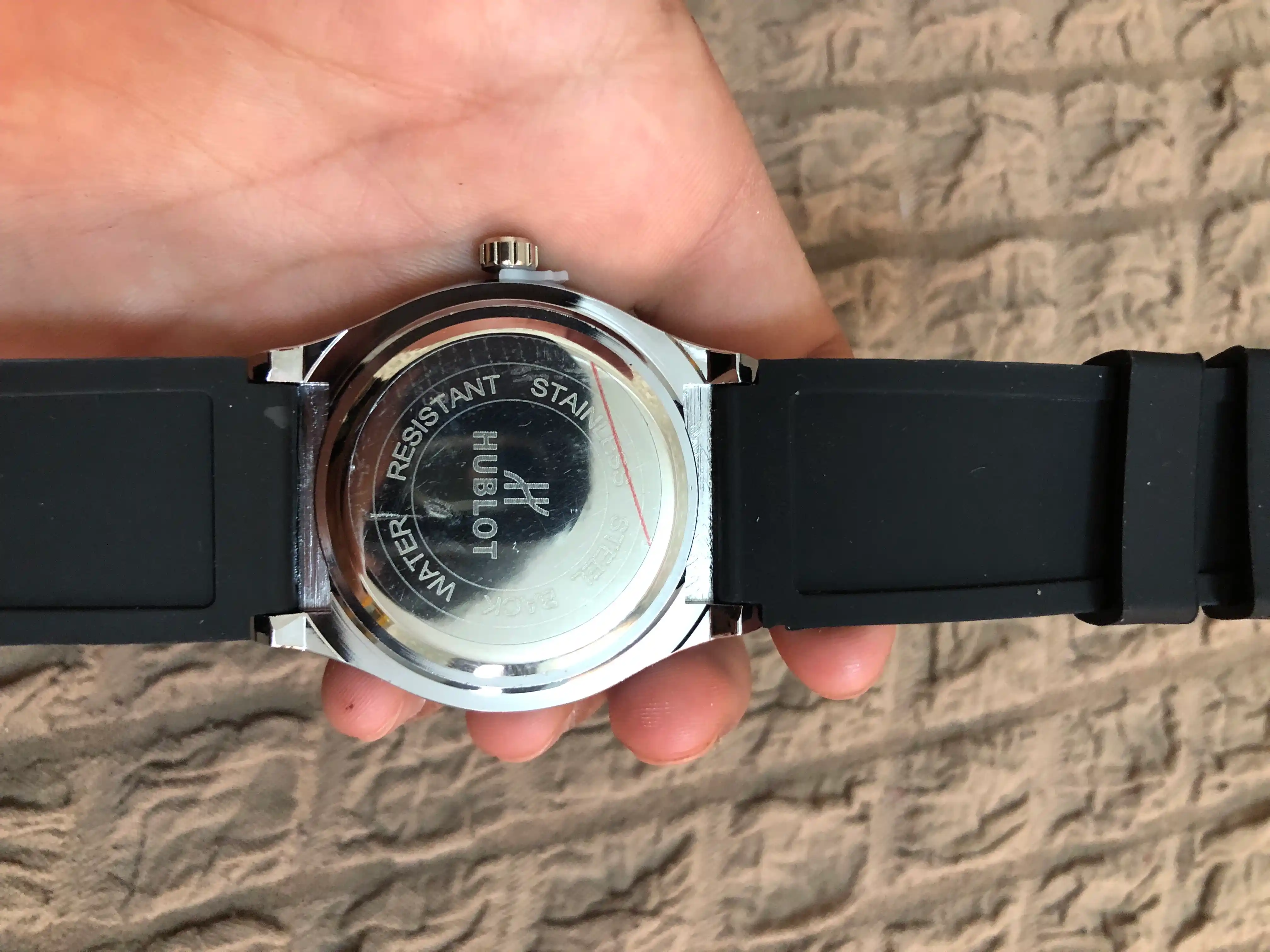 Erkaklar qo'l soati Hublot, har qanday uslubga mos keluvchi universal dizayn, quti bilan