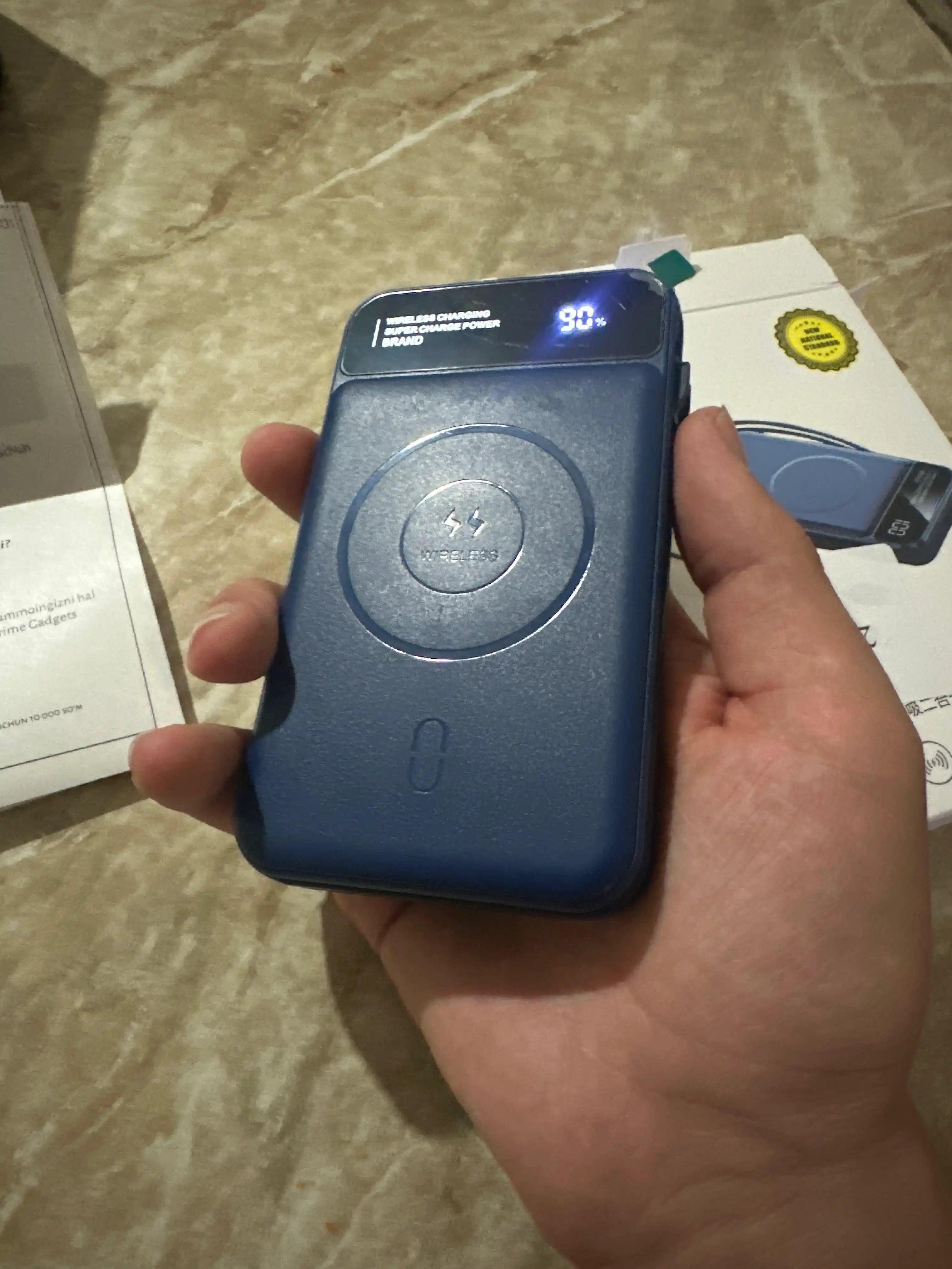 Power bank, tashqi akkumulyator, 10000/20000 mA/s, MagSafe