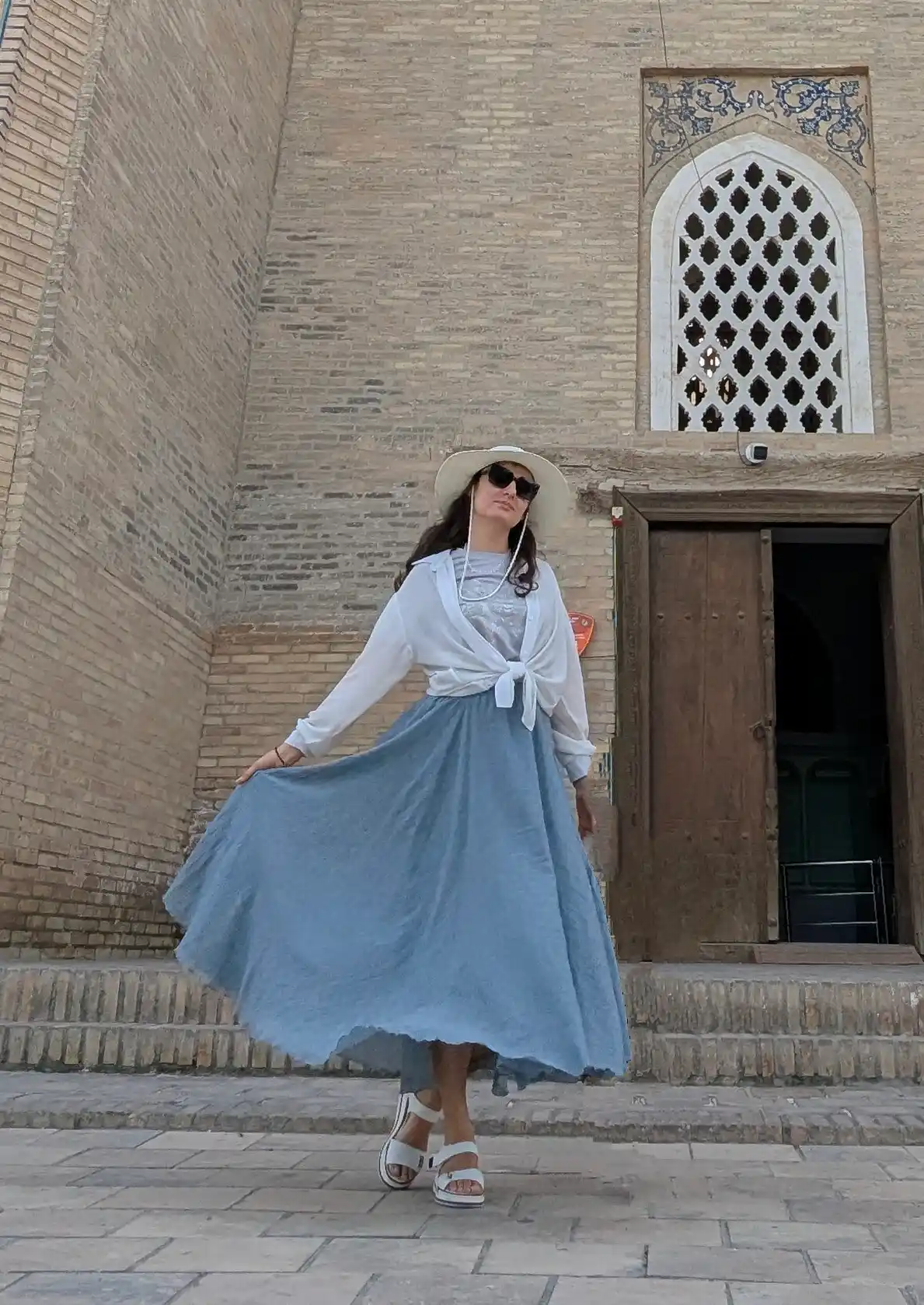 Ayollar uchun yubka, uzun jatka ELLY FASHION
