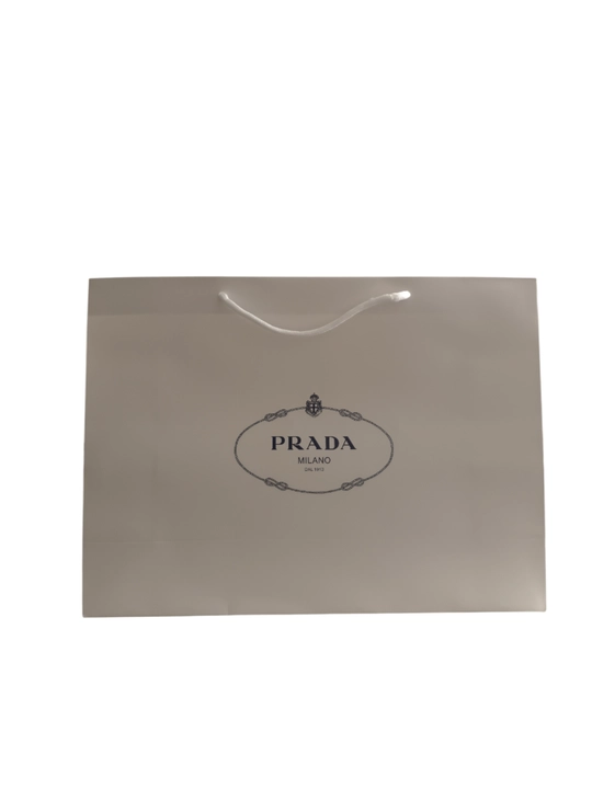 Brendli sovg‘a paketi, logotip bilan