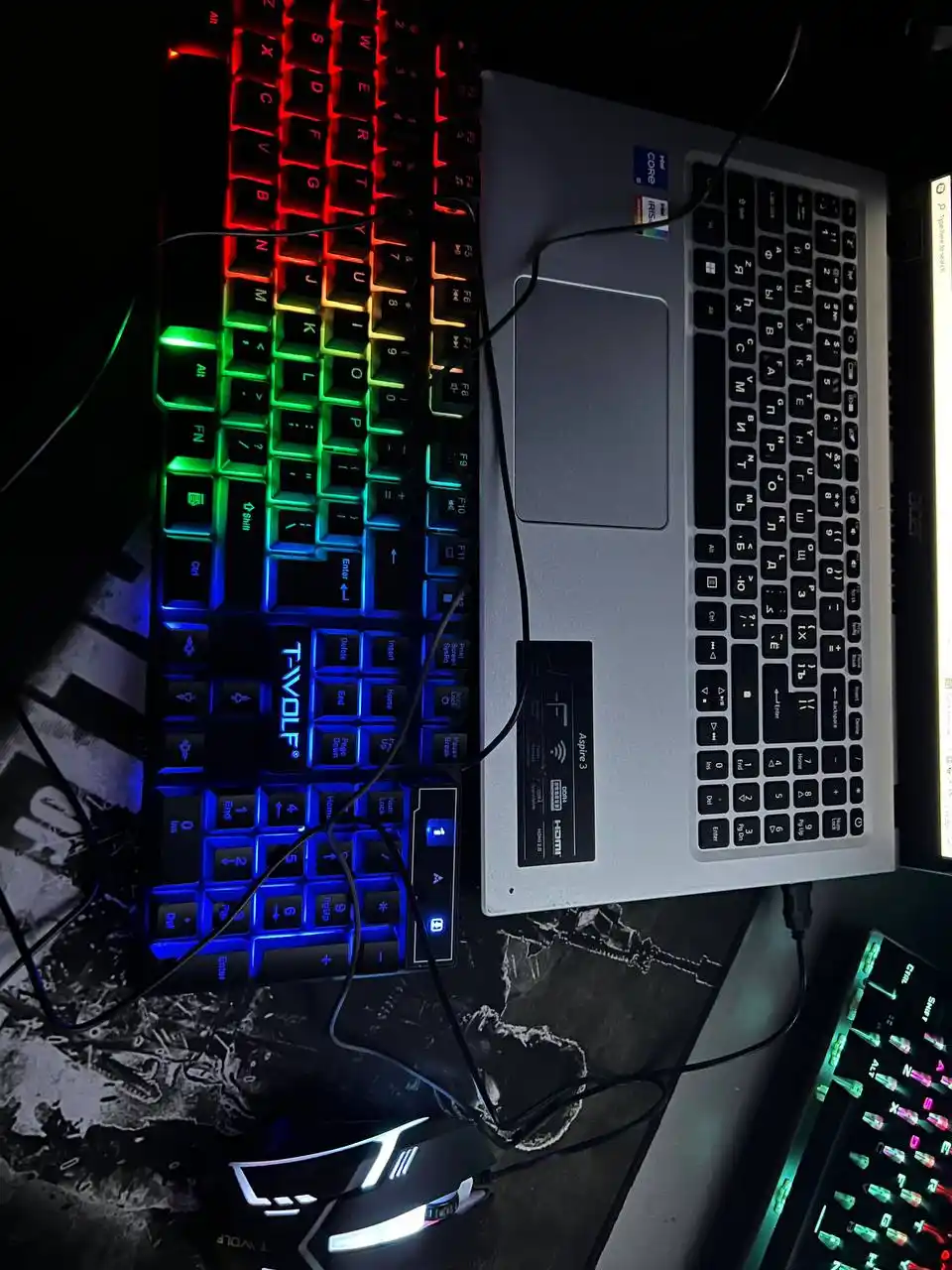 O'yin klaviatura va sichqonchasi T-Wolf TF270,GTX350,TF200 led chiroqli