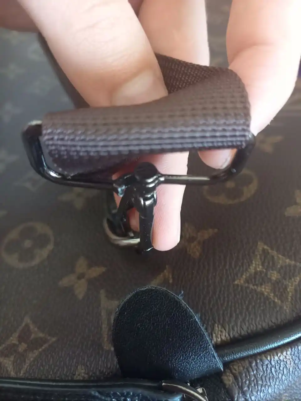 Sayohat va sport sumkasi