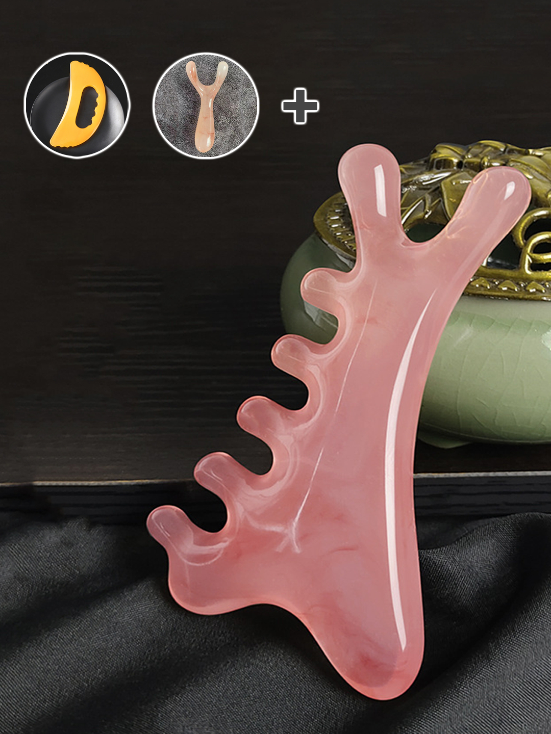 Men uxlab yotgan dostimning uy qurgan suratini yaladim.