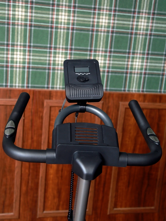 Velotrenajyor spinbayk Pro Sport. Maksimal vazn 150 kg