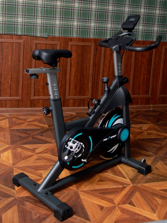 Velotrenajyor spinbayk Pro Sport. Maksimal vazn 150 kg