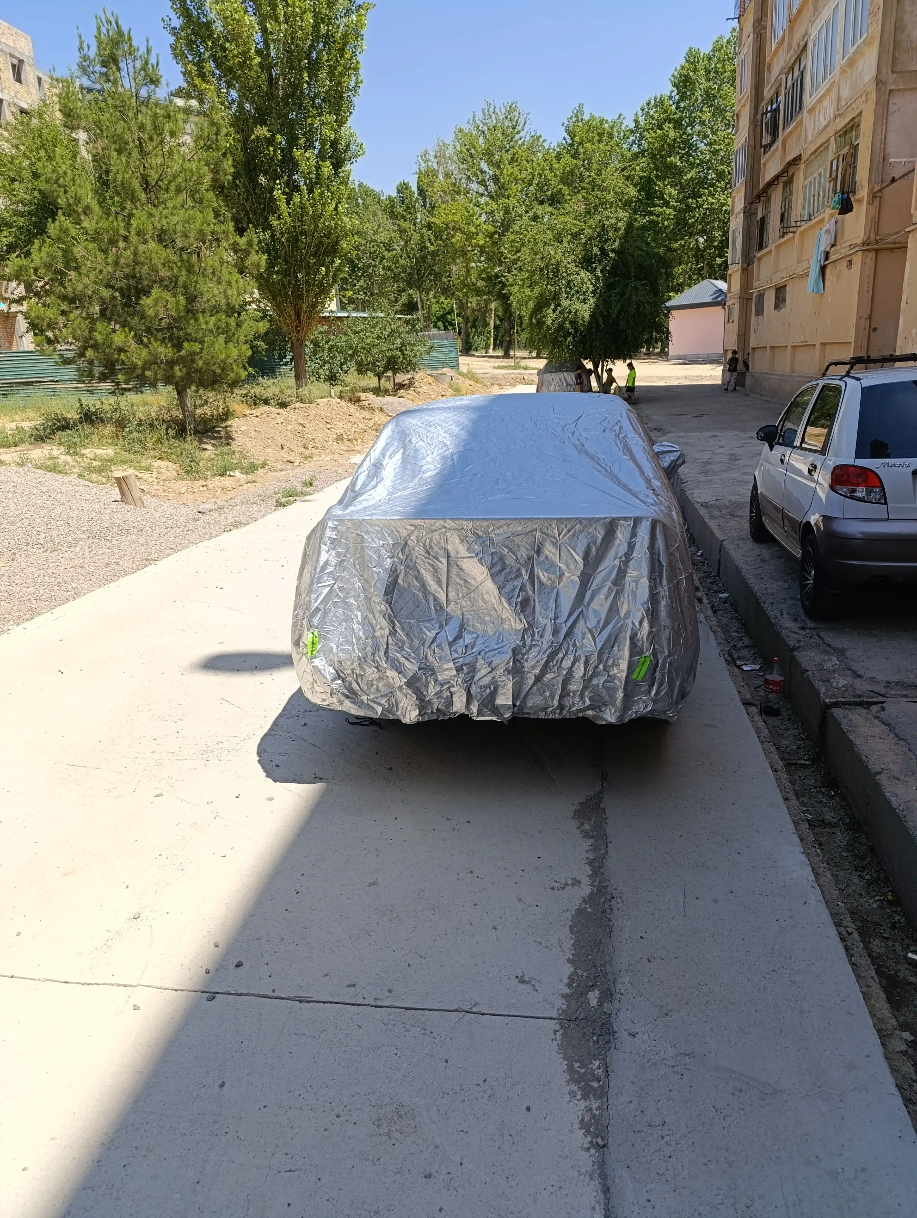 Тент-чехол для защиты автомобиля, с сумкой