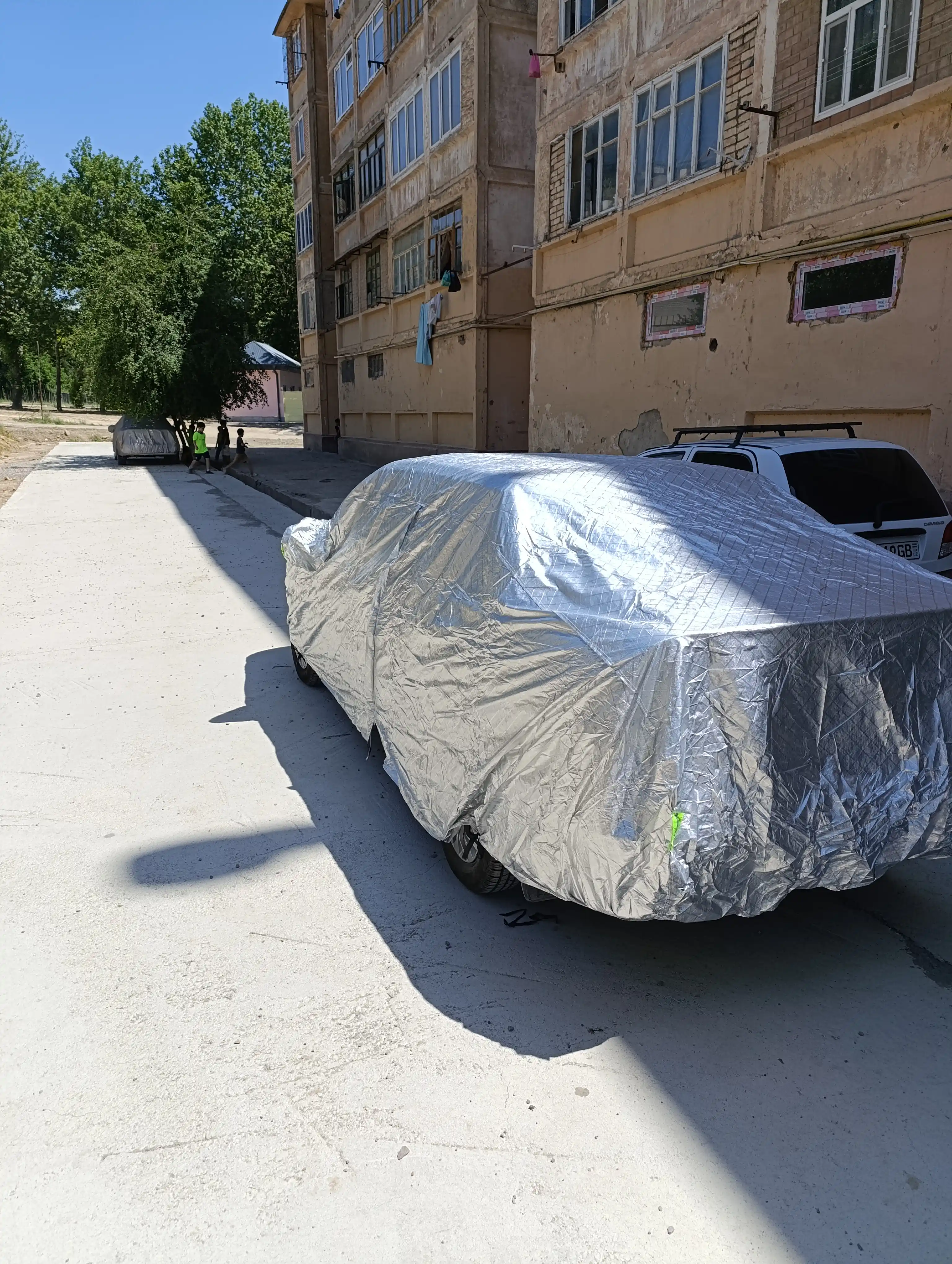 Тент-чехол для защиты автомобиля, с сумкой