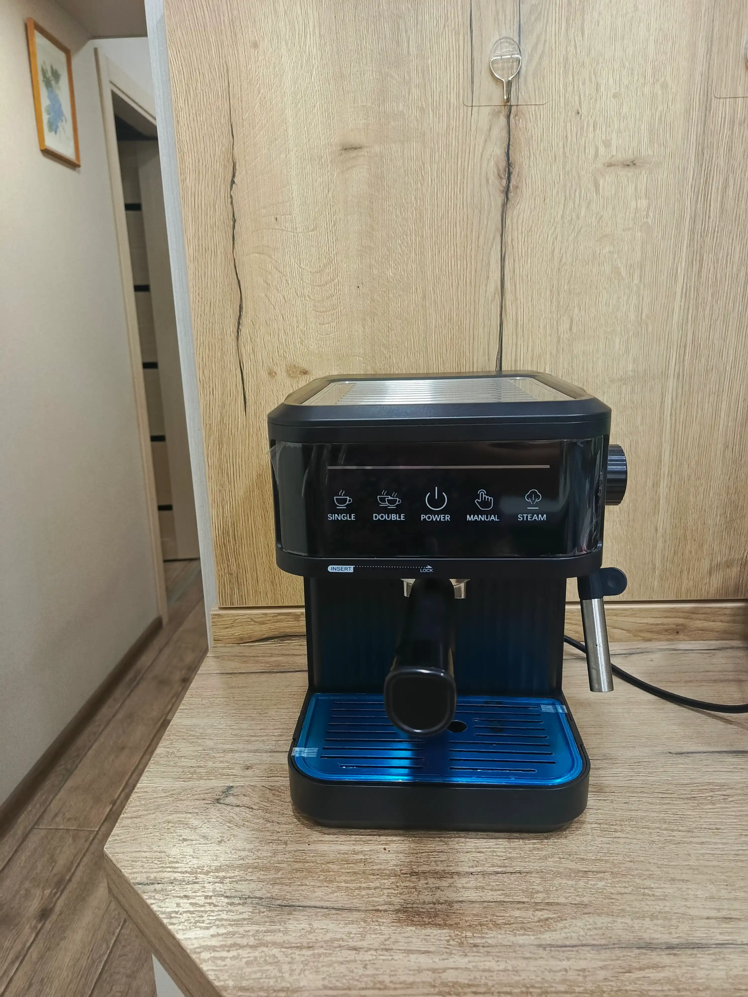 Кофемашина Calipso с капучинатором 20 бар, эспрессо и капучино, 1,8 л 