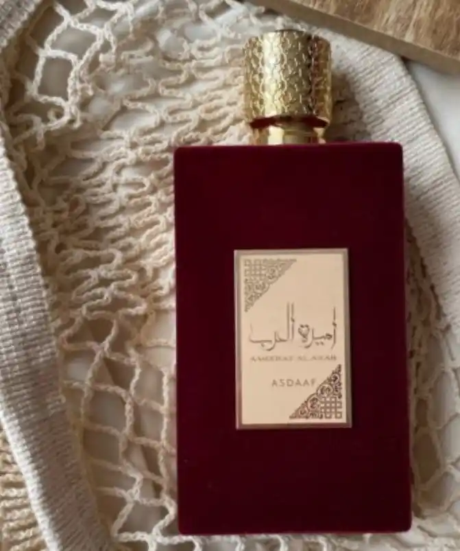 Ayollar duxisi Ameerat Al Arab, 100 ml