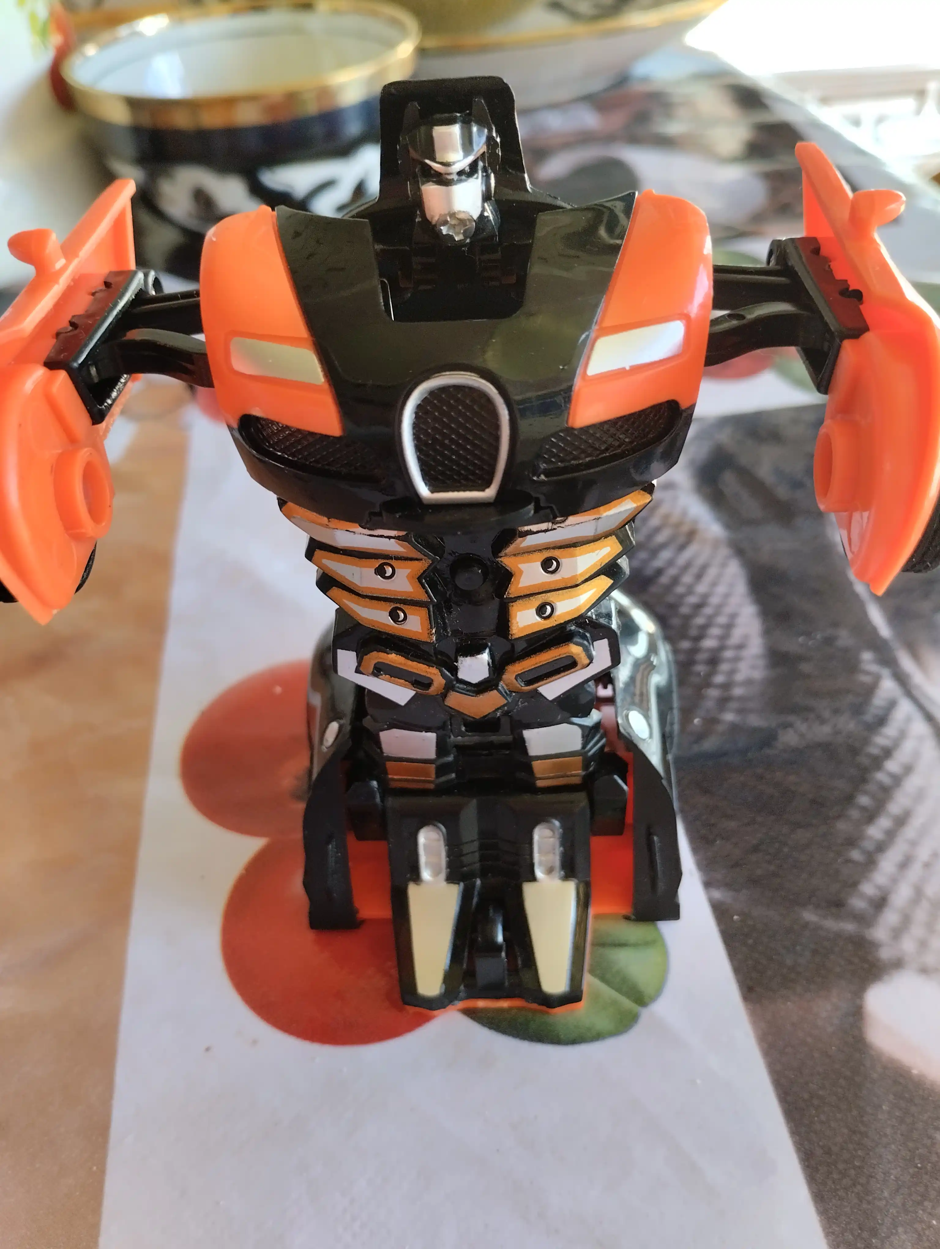Bolalar o'yinchoq mashinasi, o'zgartiruvchi robot, 2 tasi 1 da