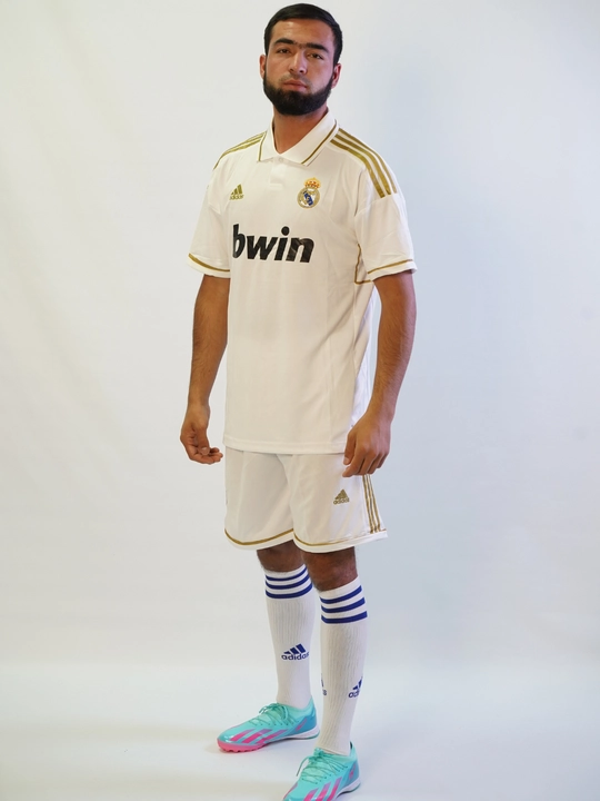 Футбольная ретро форма Real Madrid -Белая легенда