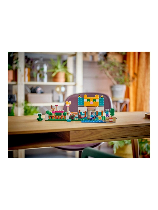 Конструктор LEGO Minecraft 21249 The Crafting Box 4.0, 605 деталей