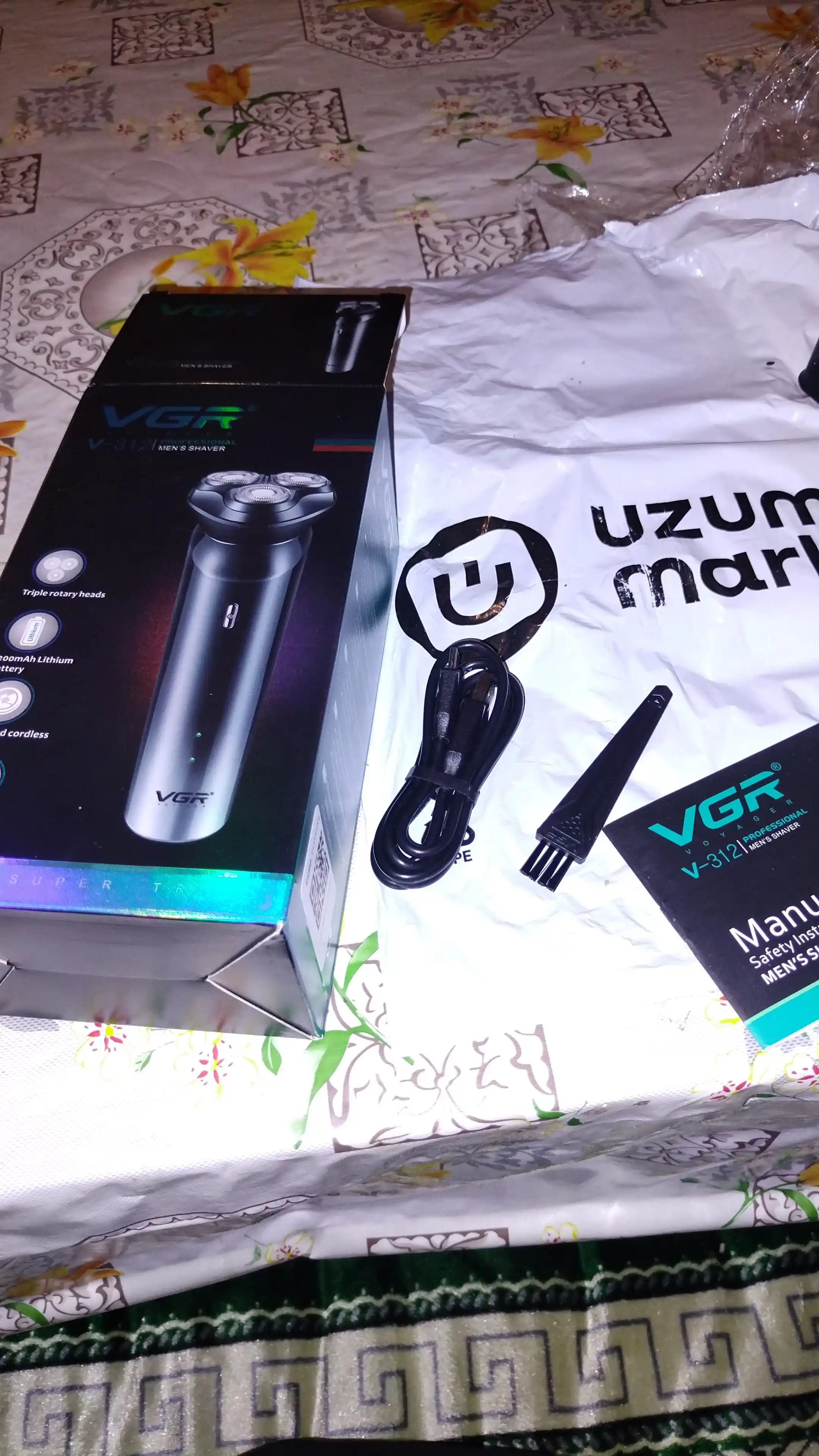 Erkaklar elektr soqol mashinkasi VGR, trimmer, soch kesish va soqol olish mashinasi Shaver