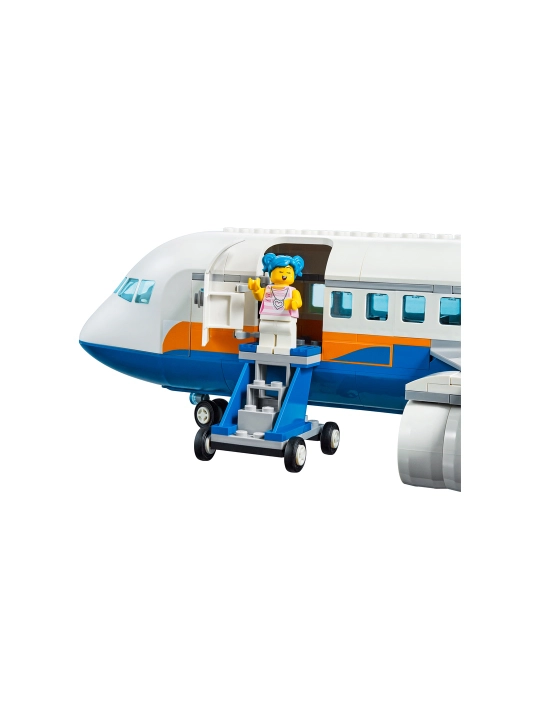 LEGO City 60262 Yo‘lovchi samolyoti konstruktori, 669 dona