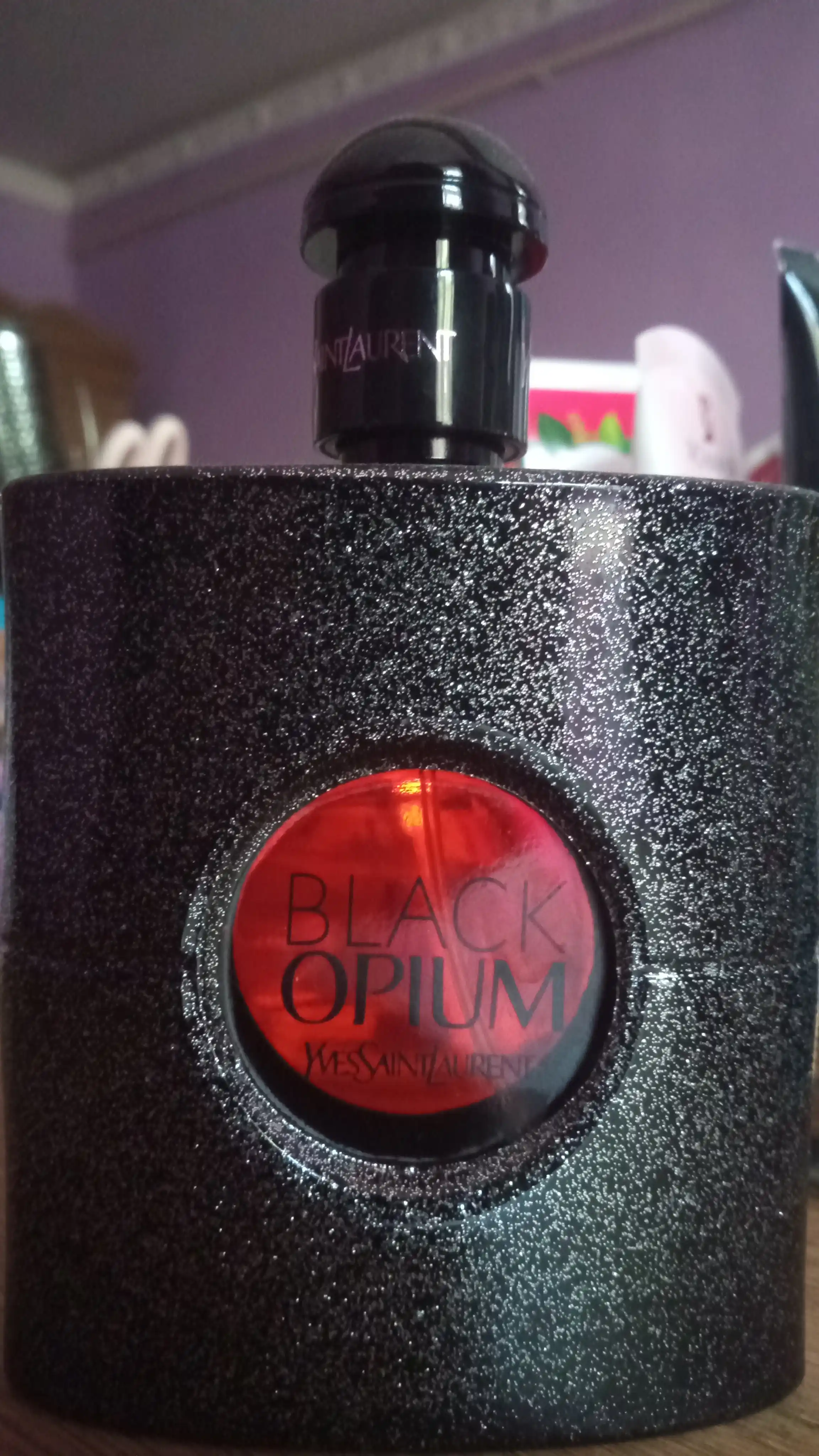 Ayollar uchun parfyumlangan suvi "Black Opium", 90ml
