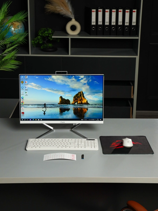 Моноблок 24 дюйма, i5 2500, DDR3 8 ГБ, SSD 256, дополнительные клавиатура и мышь