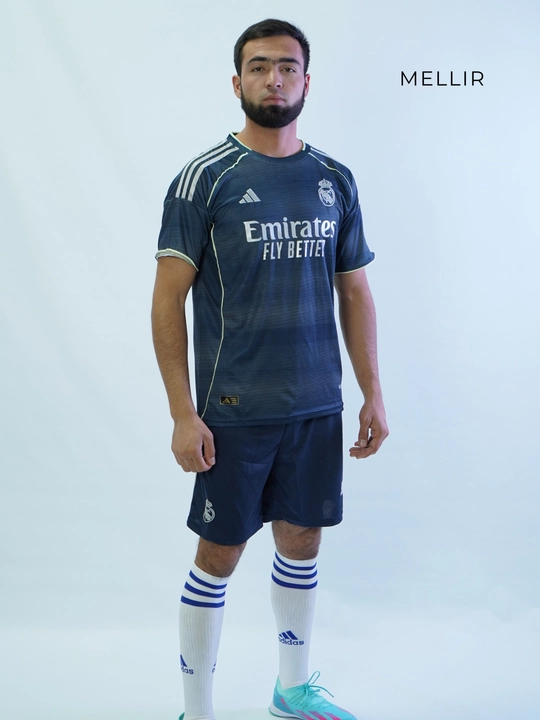 Real Madrid futbol formasi, 2025–2026 yilgi, safar va uy o‘yinlari uchun