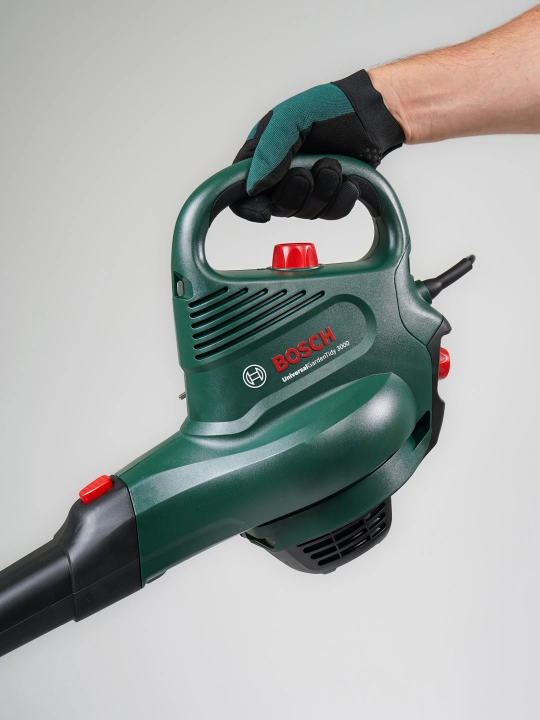Bosch UniversalGardenTidy 3000 bog‘ havo puflagich-changyutgichi, 1,8 kVt, 41 litr
