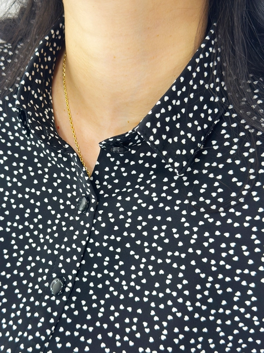 Ayollar bluzkasi, katta o'lchamli, ofis uchun