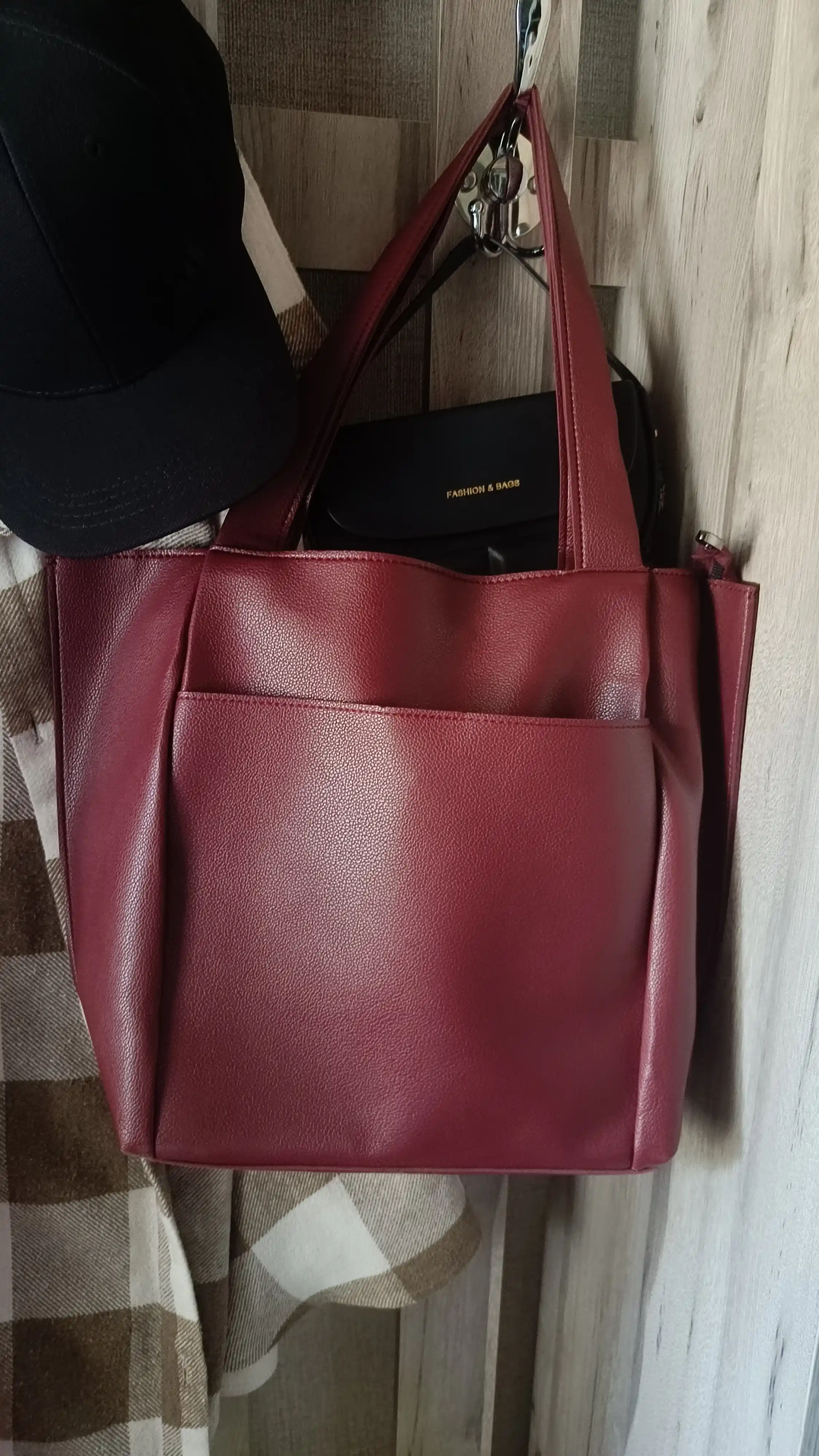 Ayollar sumkasi, sun’iy charm, shopper