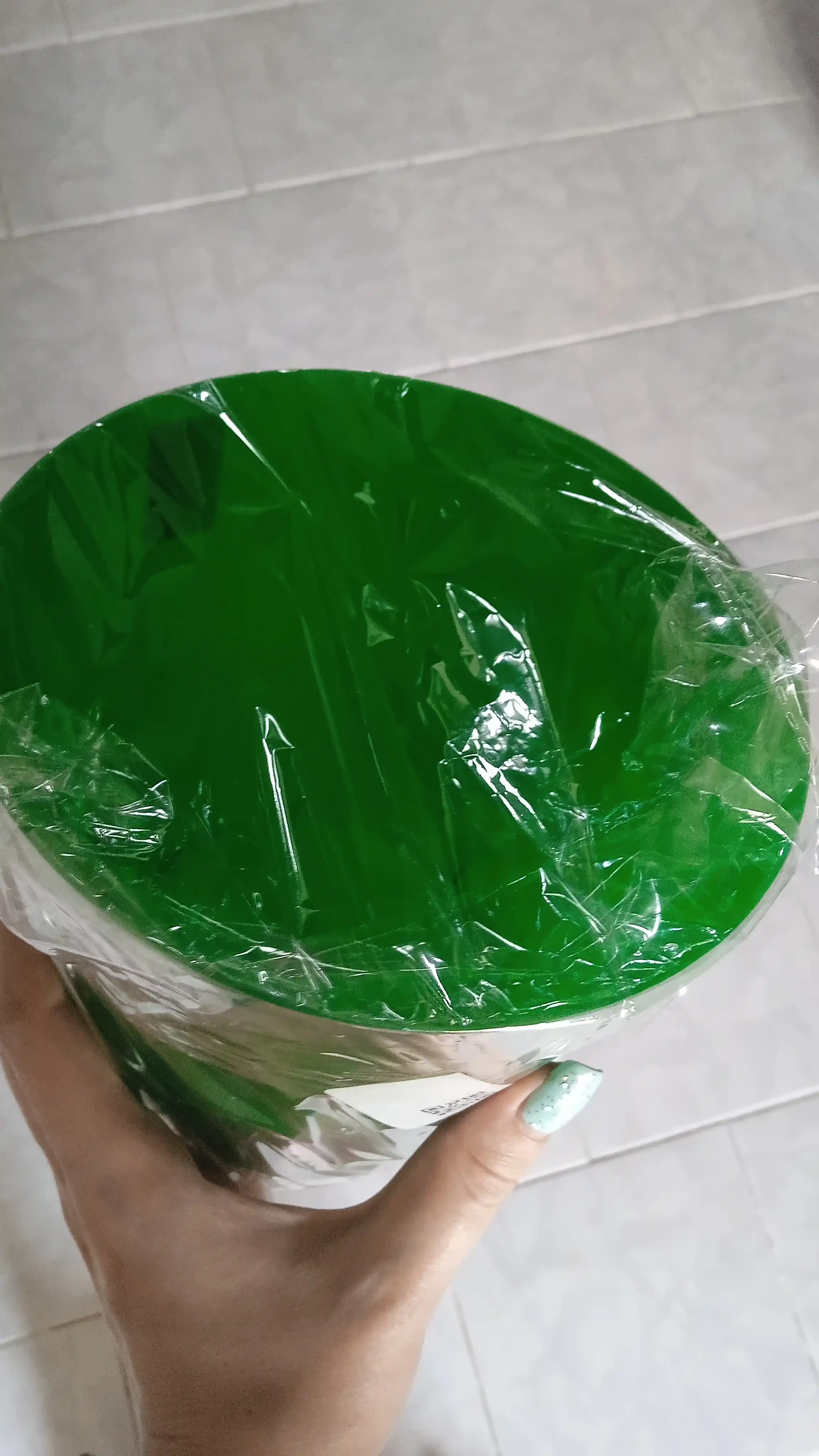 Gullar uchun tuvak, 1.5 l