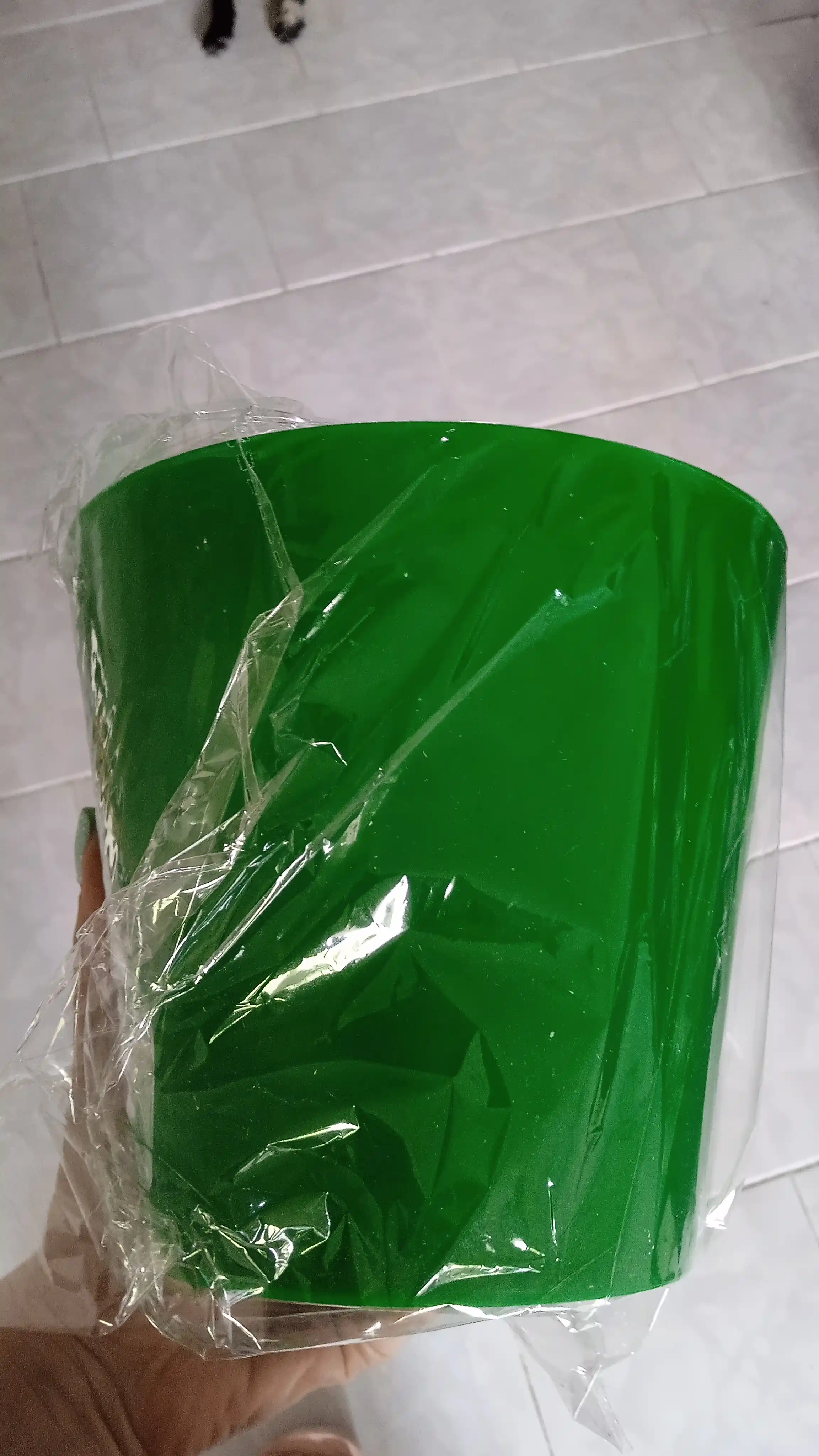 Gullar uchun tuvak, 1.5 l