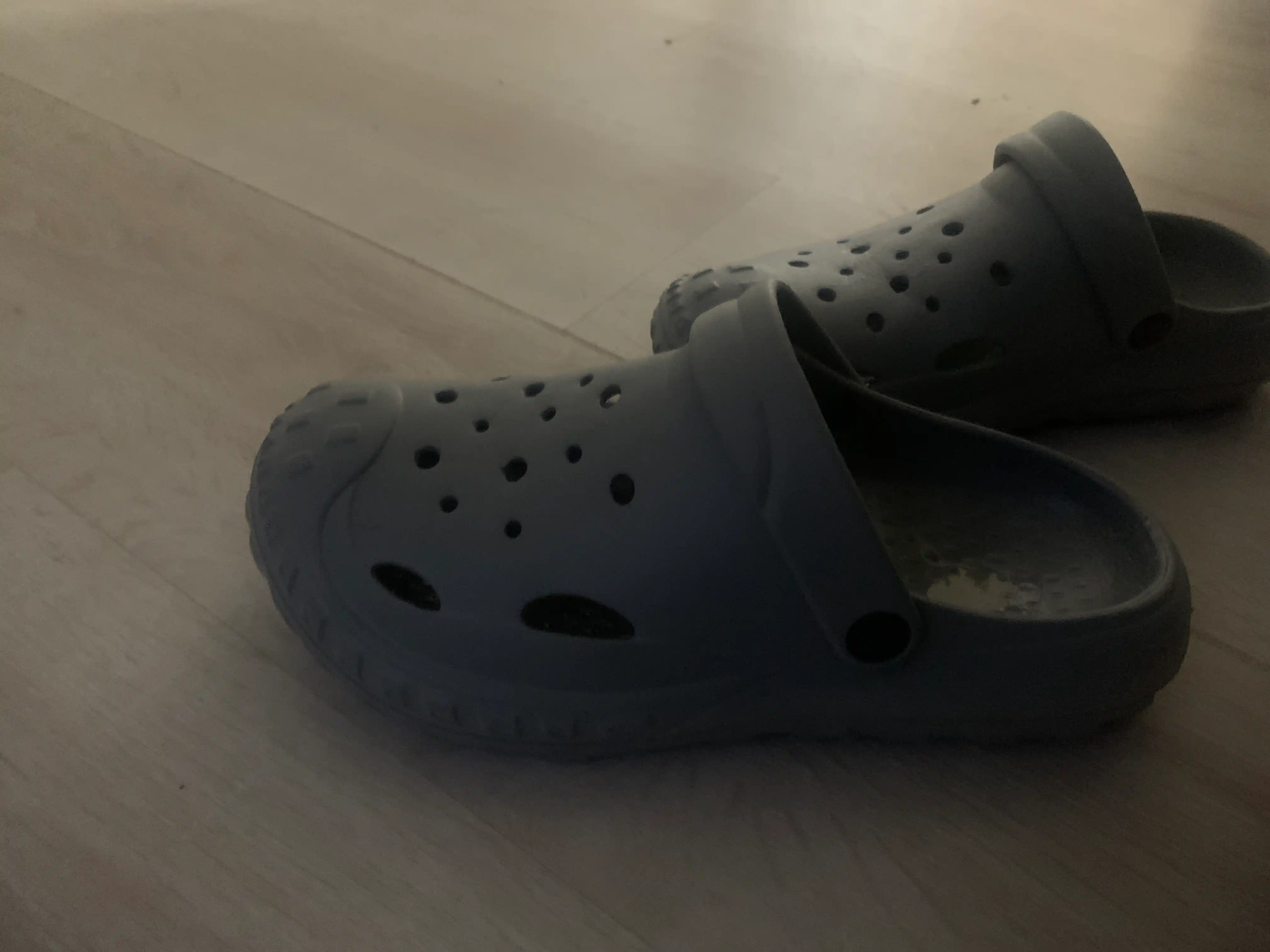 Erkaklar universal shippaklari, Sabo, Crocs, uniseks