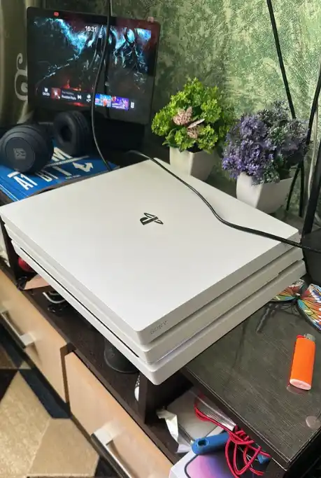 Playstation 4 Pro 1TB 11.00 versiyasi, o‘yinlar bilan