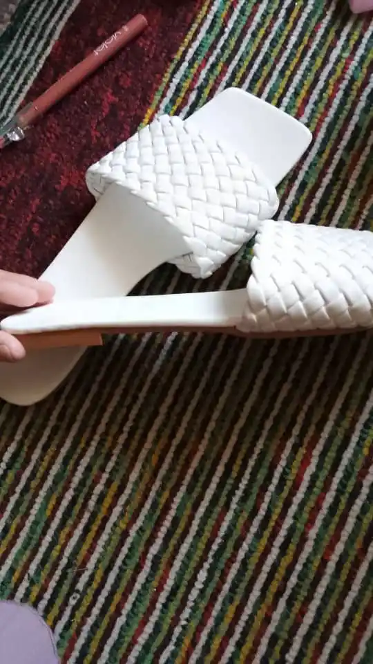 Shippaklar, ayollar shippagi, 38-43, 1 o‘lchamga kichik o‘lchamli