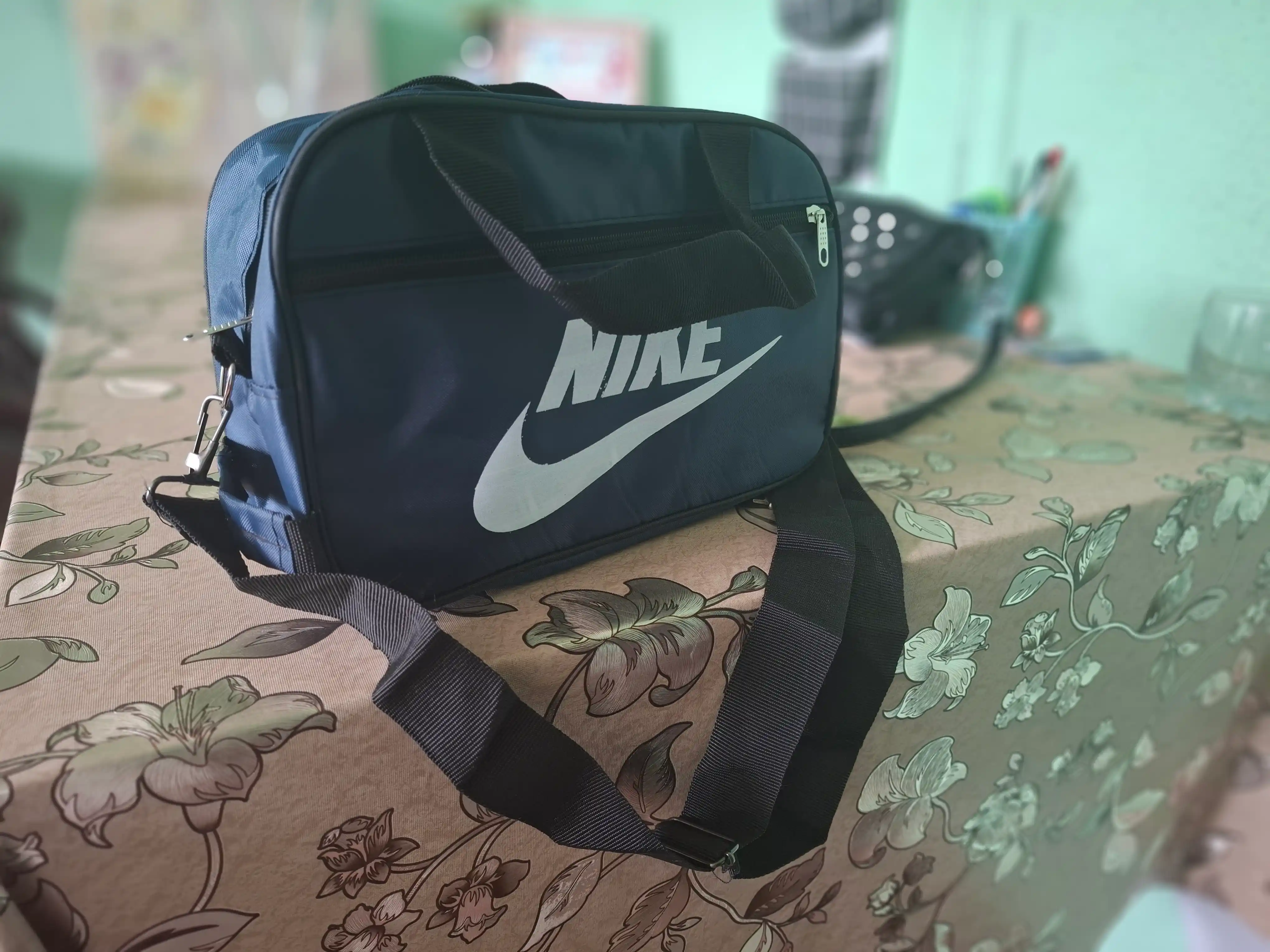 Erkaklar va ayollar sport sumkasi
