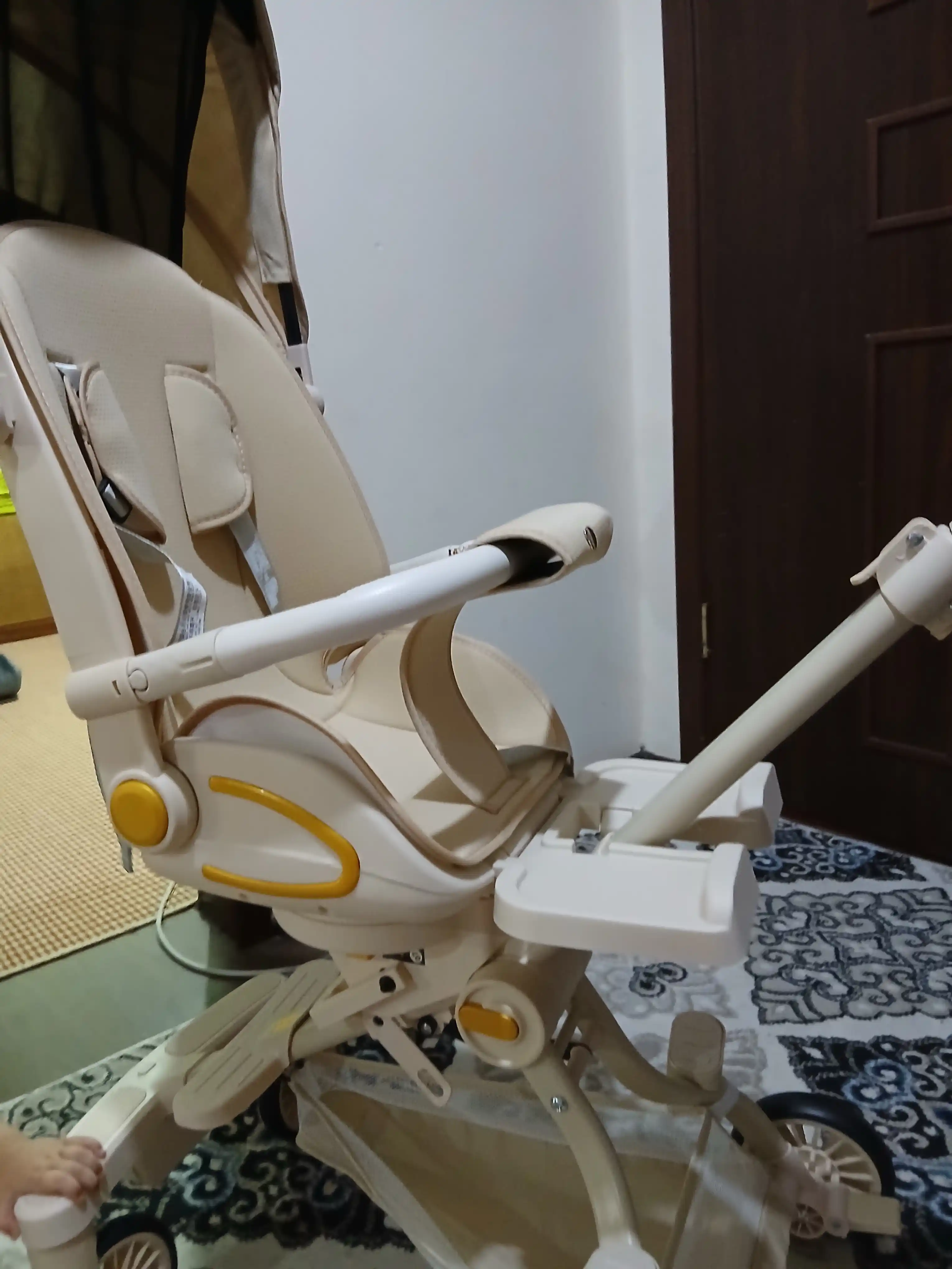 Детская коляска M2, с подсветкой и музыкой, вращающаяся на 360, для путешествий
