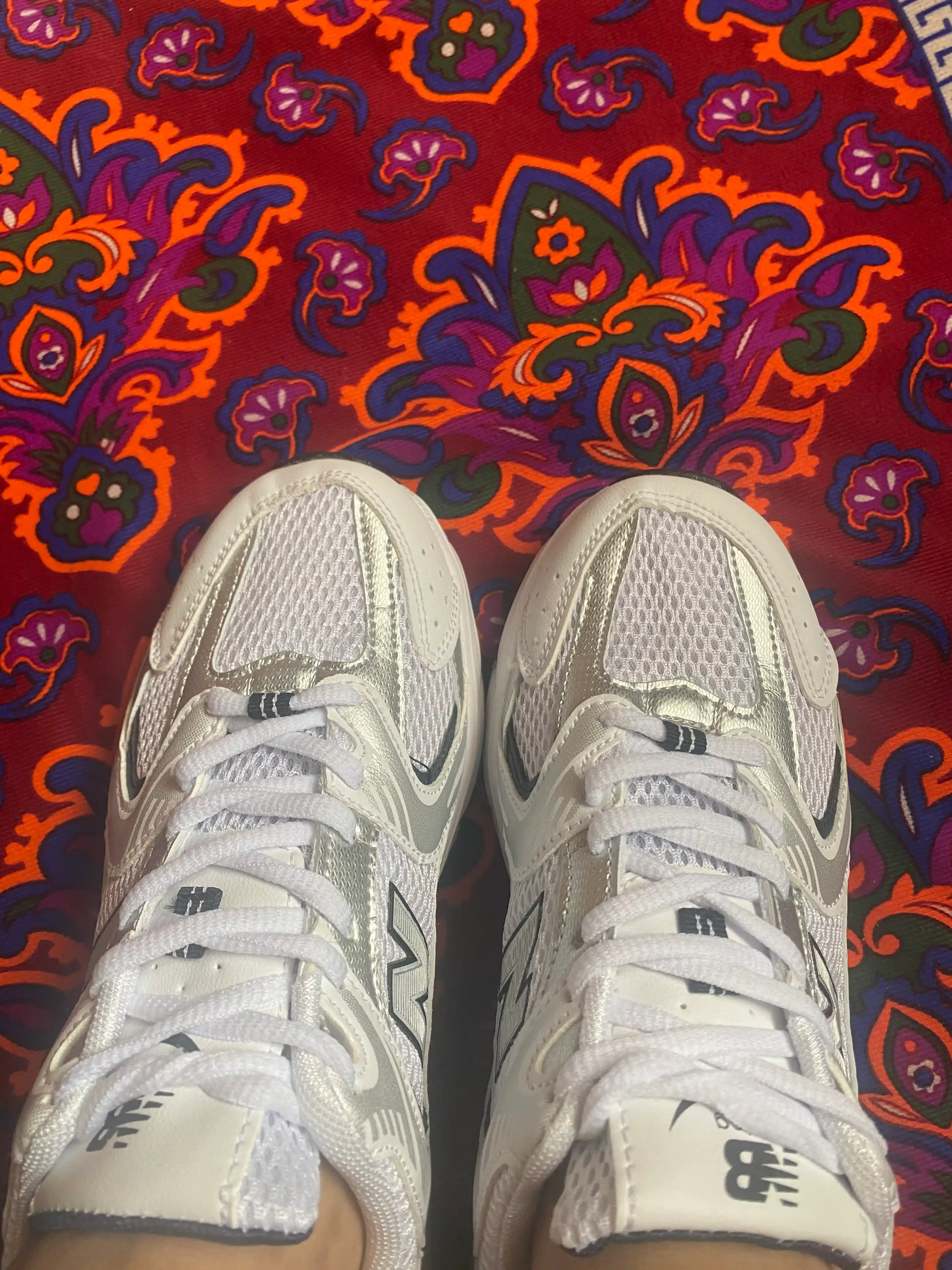 Кроссовки женские NEW Balance 530