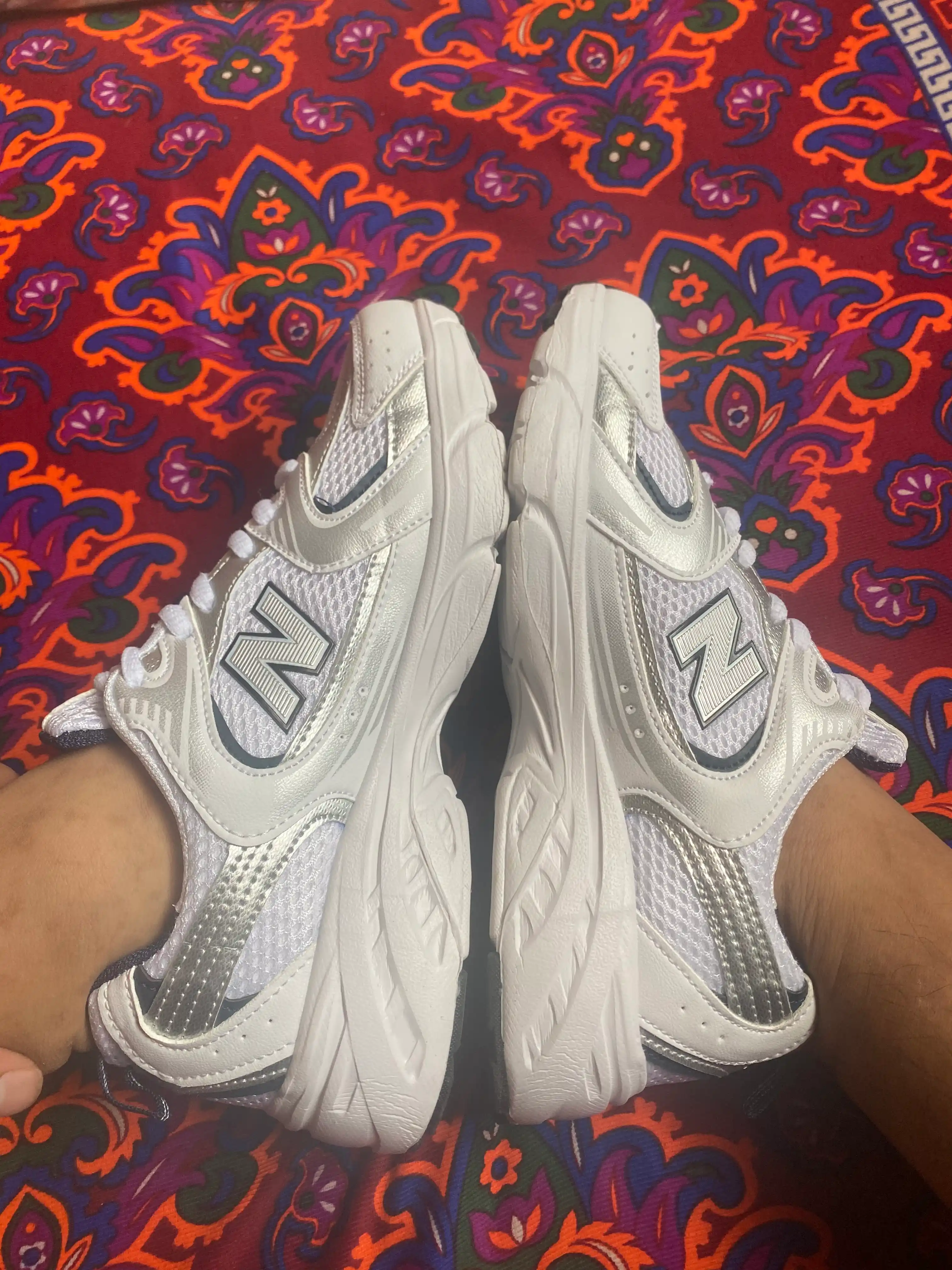 Кроссовки женские NEW Balance 530