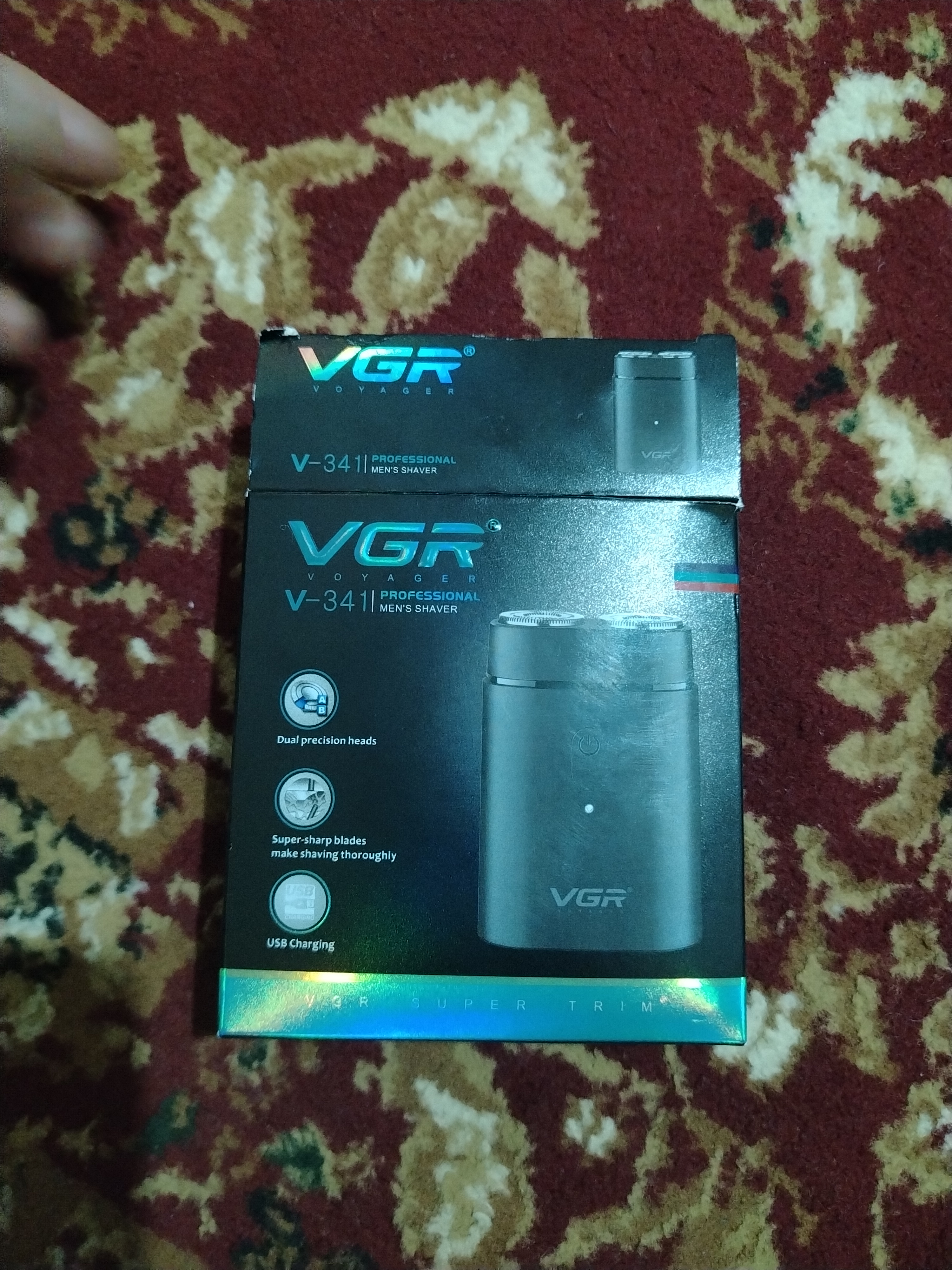 Elektr ustara VGR V-341, simsiz shaver, portativ, erkaklar uchun