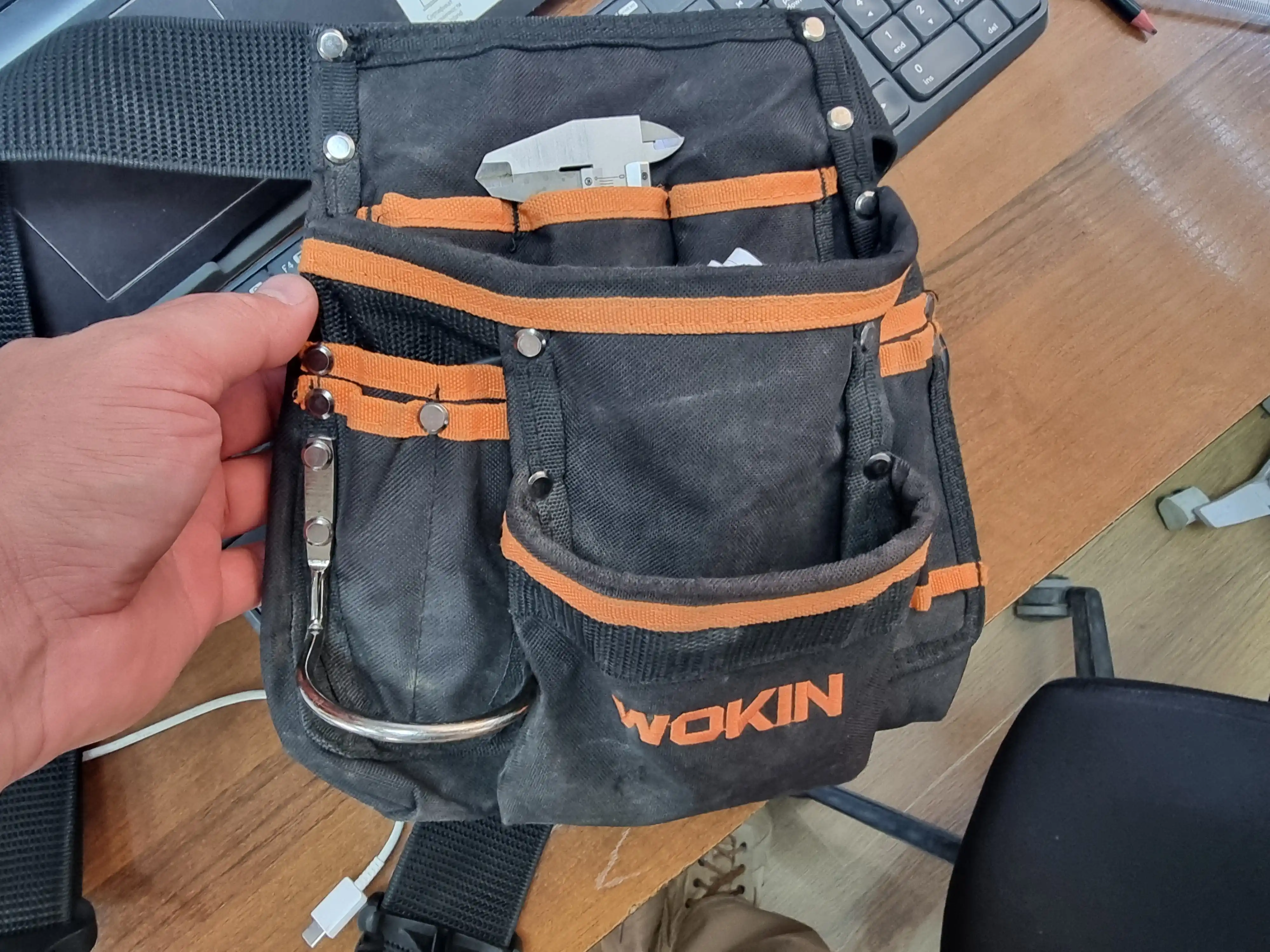Asboblar uchun sumka, kamar bilan Vokin