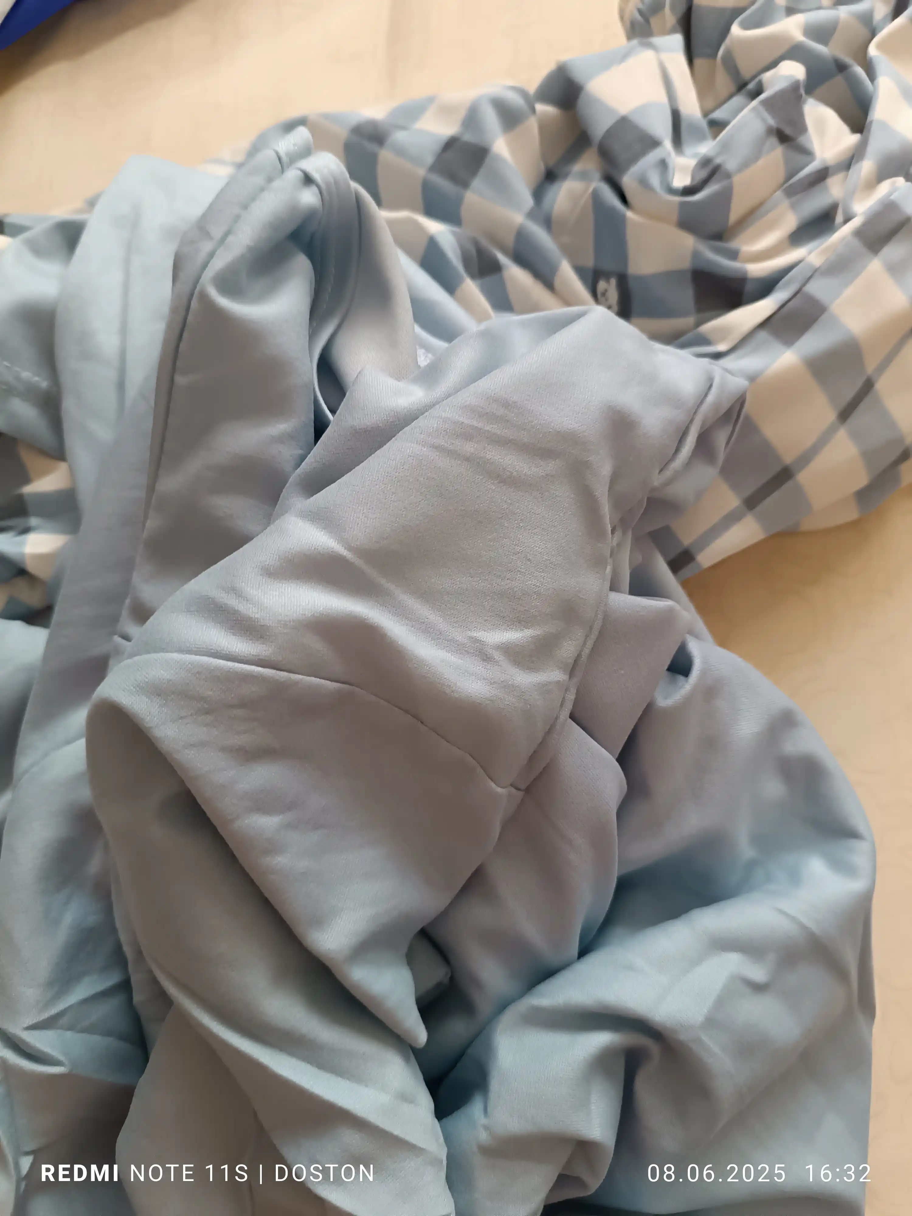 Ayollar va qizlar uchun ikki qismli pijama, 2 ta 1 da