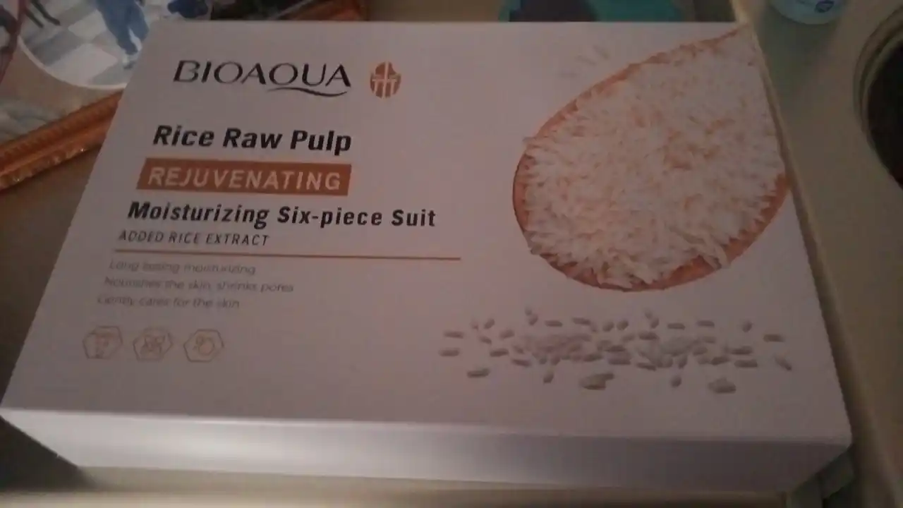 Bioaqua yuz uchun kosmetika toplami 6 tasi 1 da, krem koz atrofidagi,emulsiya,serum, tonik