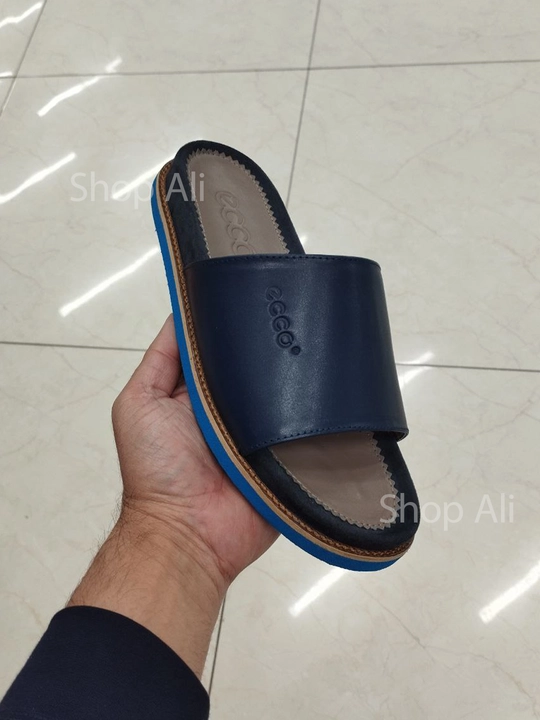 Erkaklar shippaklari, 100% tabiy charm, 1 o'lchamga kichik yuradi